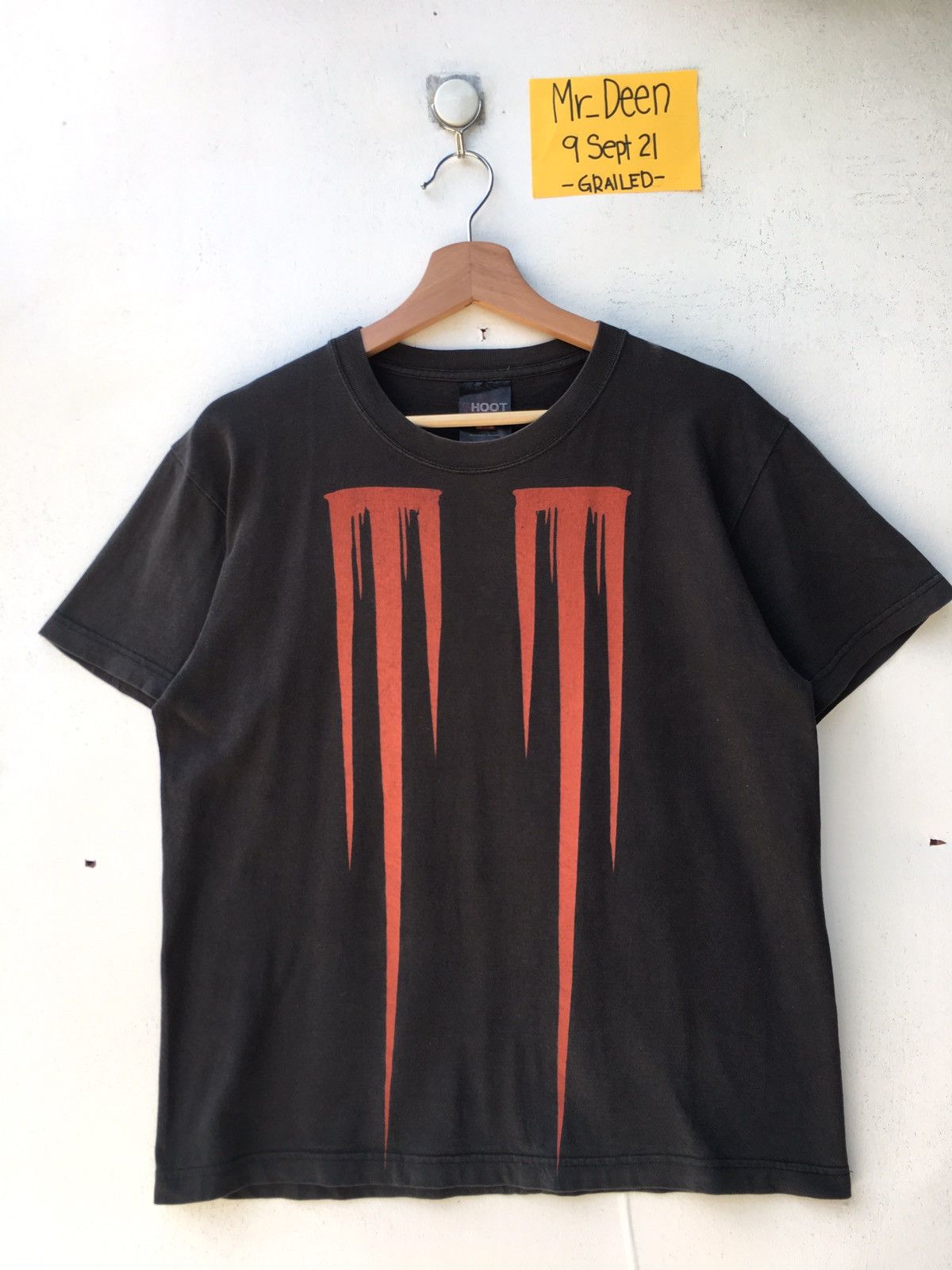 image of Band Tees x Marilyn Manson VTG 2007 Marilyn Manson World Tour Mm Logo Tee in Black (Size Medium)