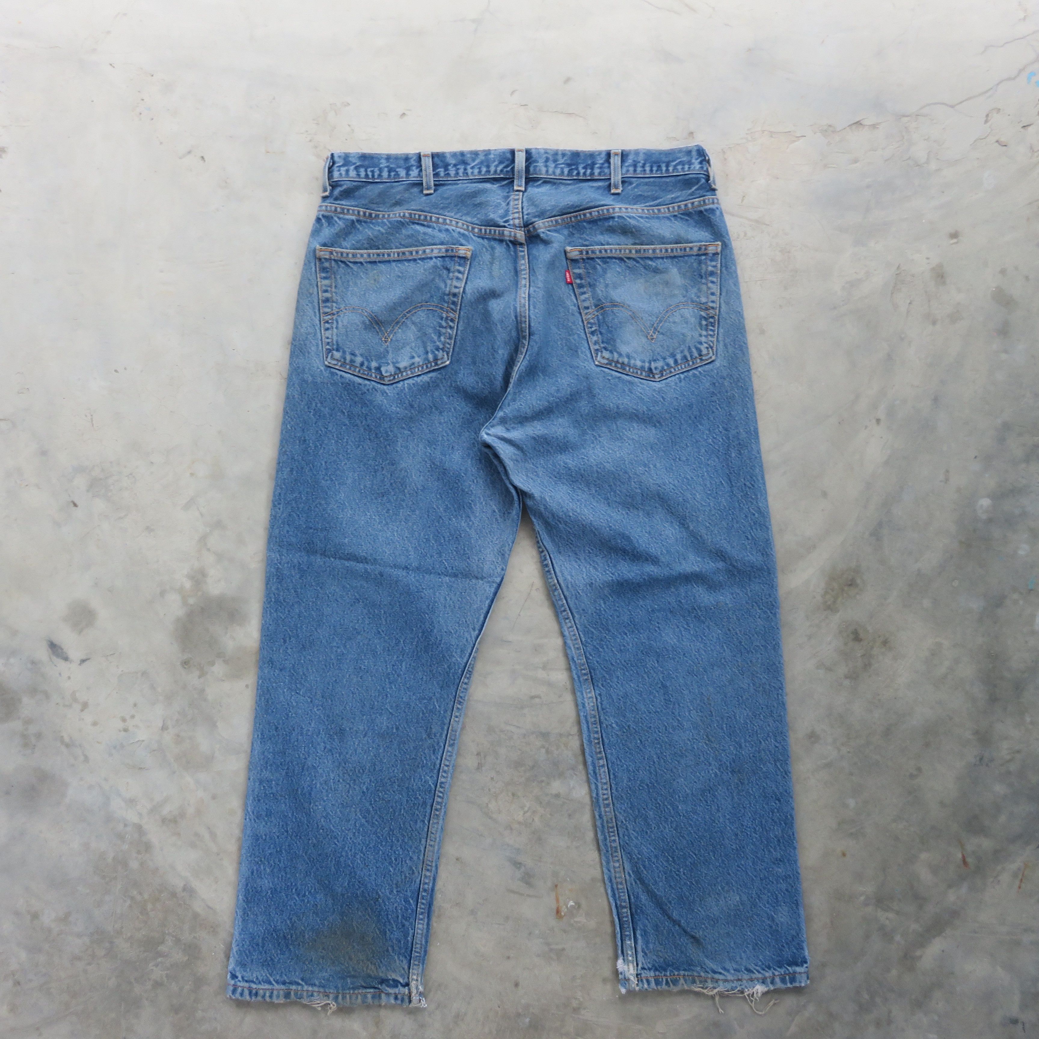 Vintage Levis 505 Mud Wash Denim Jeans 40x29