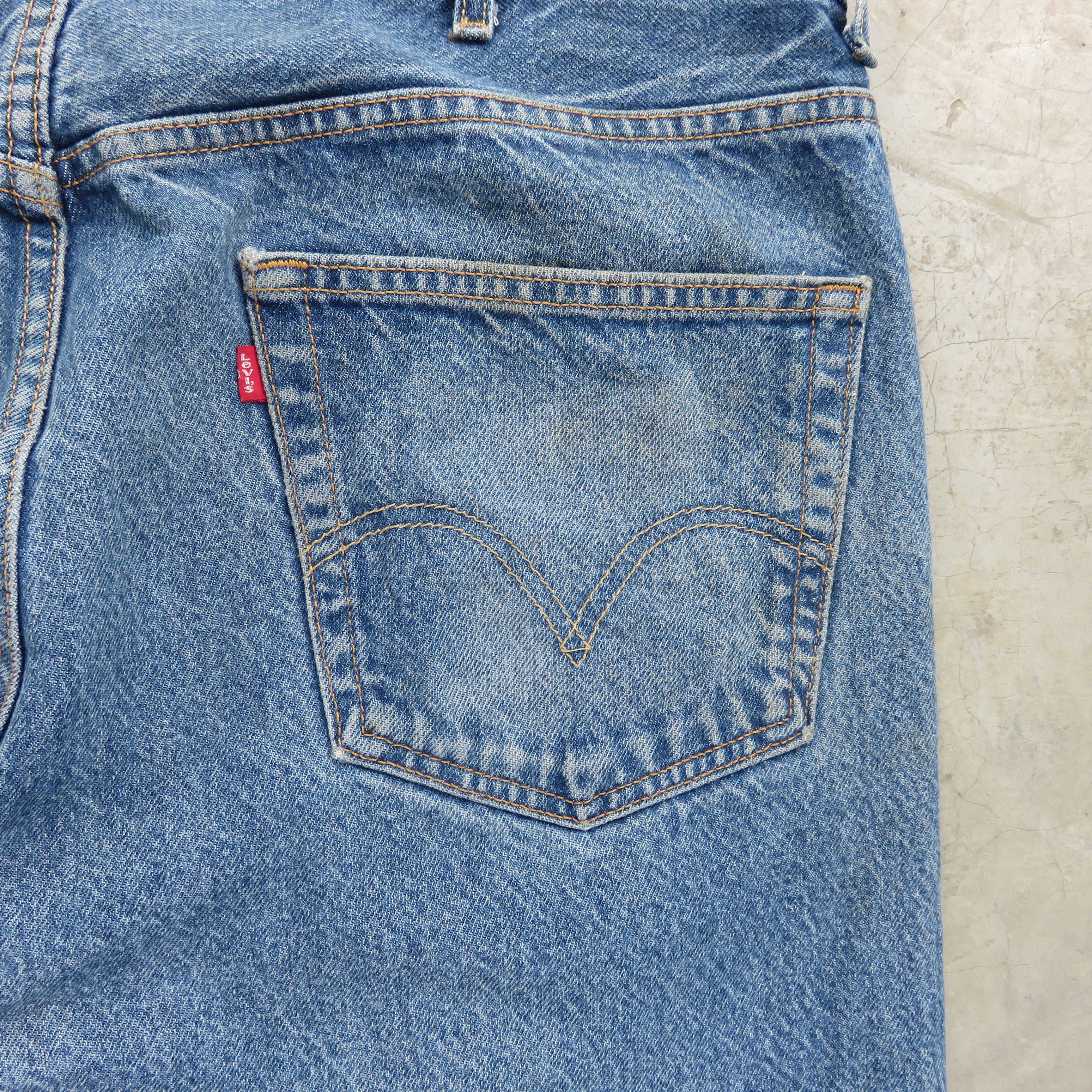 Vintage Levis 505 Mud Wash Denim Jeans 40x29