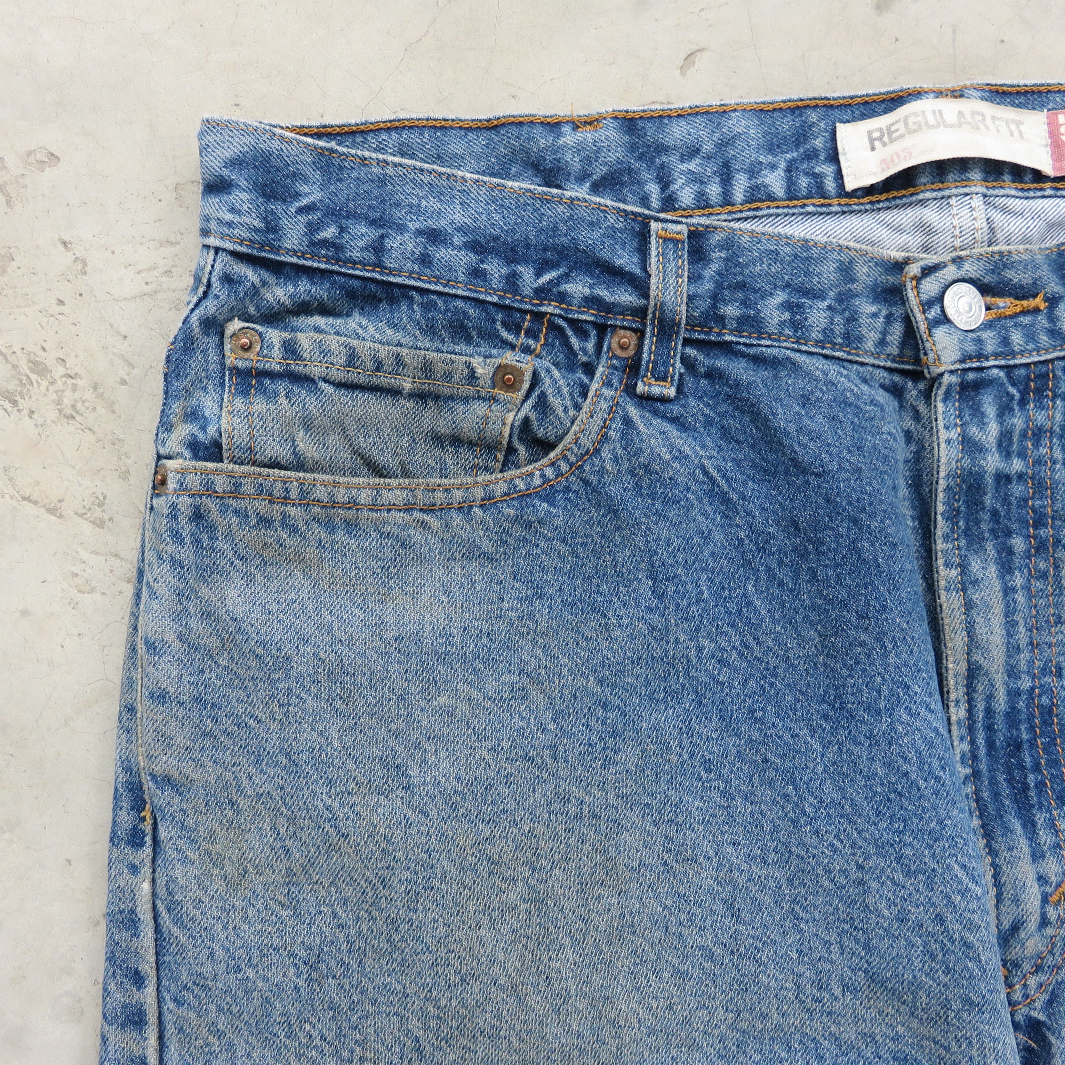 Vintage Levis 505 Mud Wash Denim Jeans 40x29