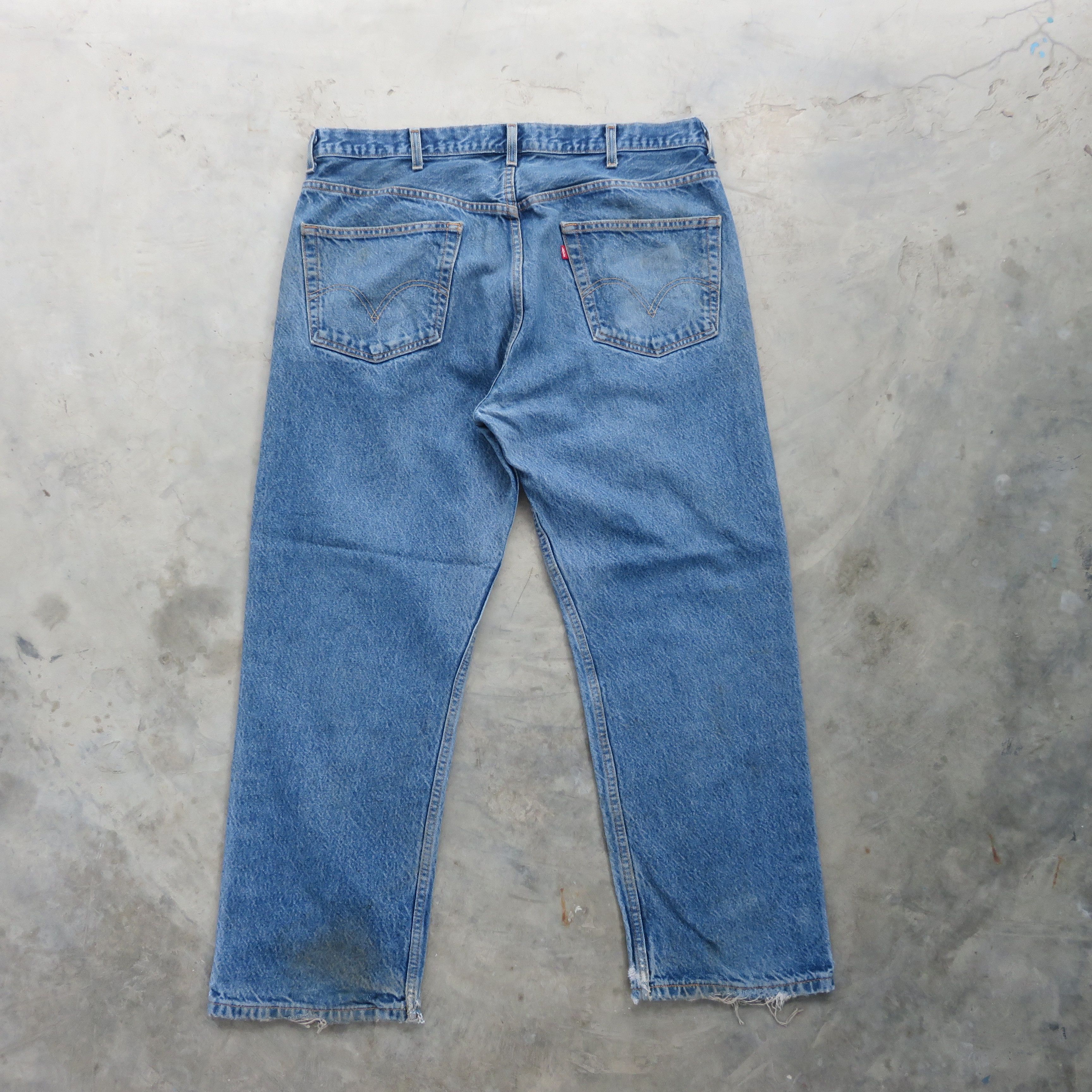 Vintage Levis 505 Mud Wash Denim Jeans 40x29