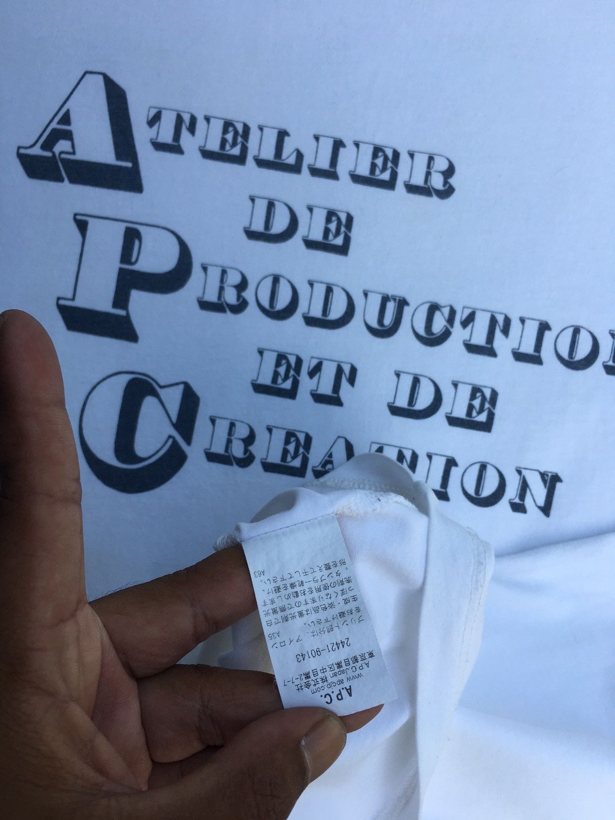 A.P.C. Rare A.P.C Big Logo Spellout Tshirt Size US S / EU 44-46 / 1 - 10 Thumbnail