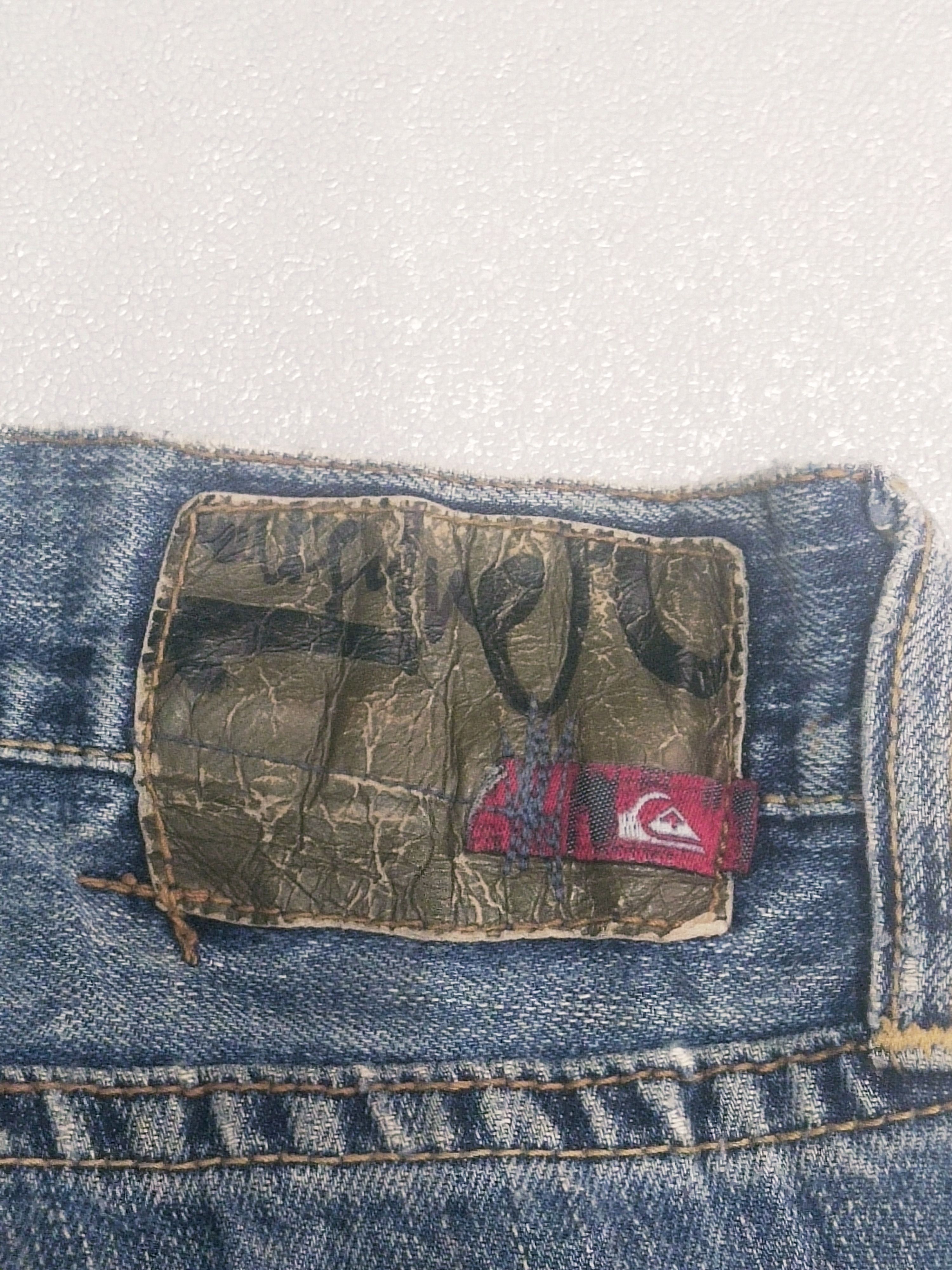Quiksilver Vintage Quiksilver Distressed Regular Fit Quikjean Size US 38 / EU 54 - 14 Thumbnail