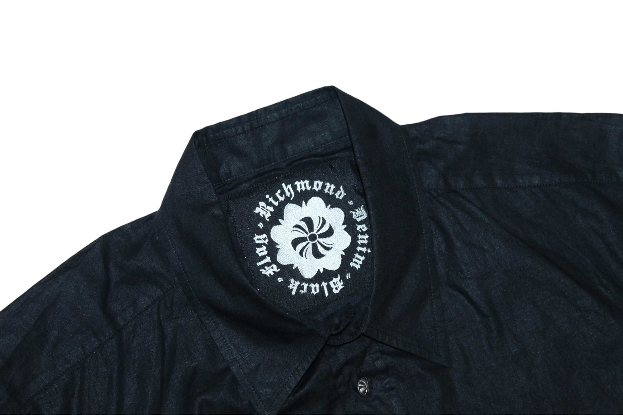 John Richmond Black Flag x Richmond Denim Coated Cotton S/S Shirt Size US S / EU 44-46 / 1 - 5 Thumbnail