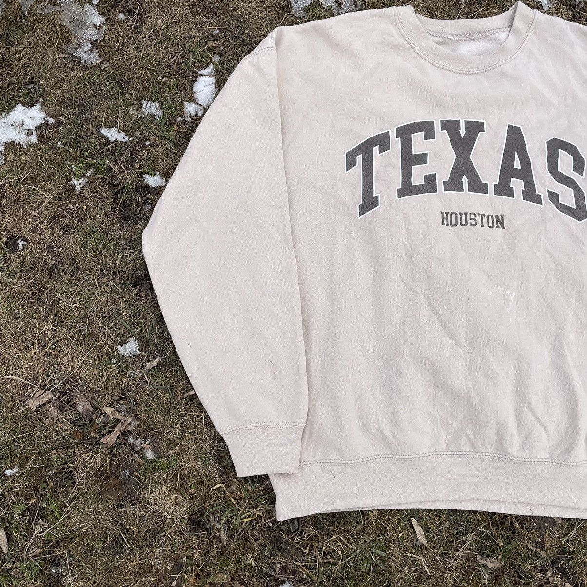 Vintage Vintage 90s Texas Embroidered Crewneck Sun Faded Skater M Size US M / EU 48-50 / 2 - 2 Thumbnail
