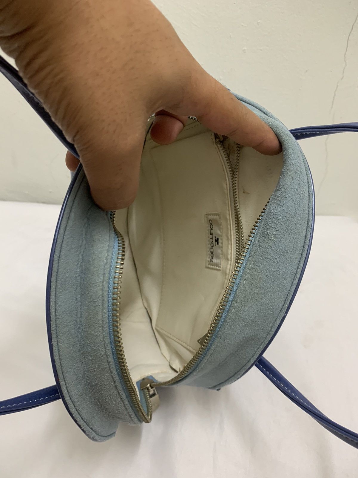 Andre Courreges × Courreges ❤️‍🔥SENDOFFERS❤️‍🔥 Courreges Rounded Hand Bag Size ONE SIZE - 6 Thumbnail