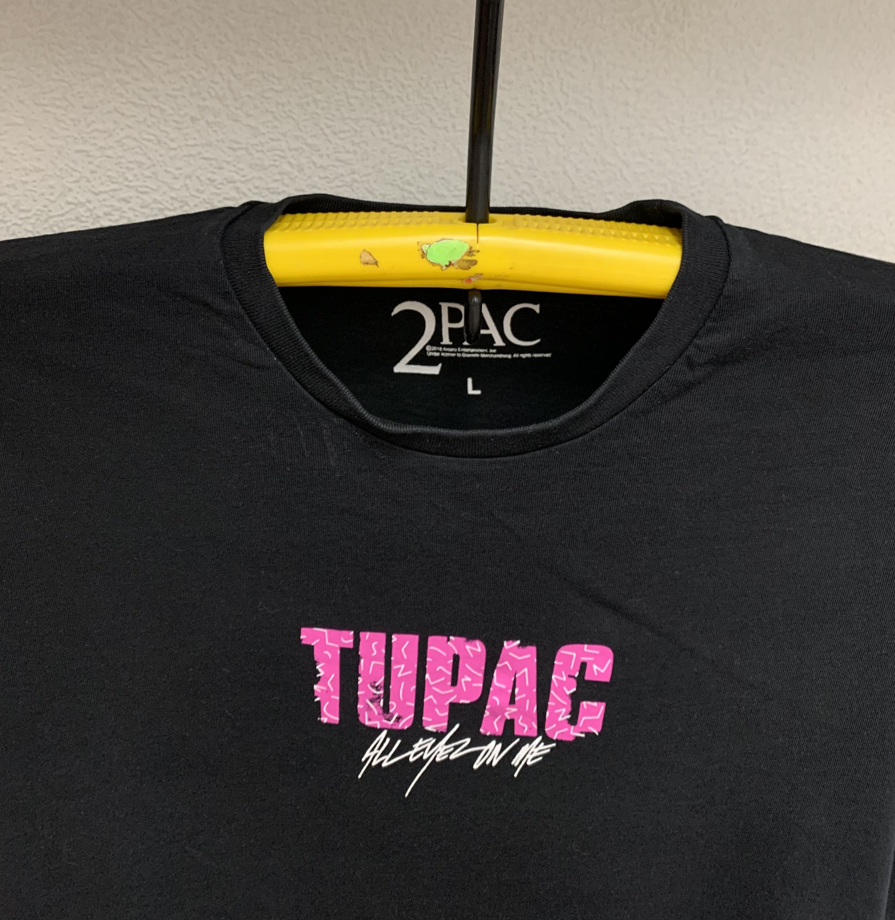Other Tupac 2Pac rap t-shirt black L 2018 big logo Size US L / EU 52-54 / 3 - 3 Thumbnail