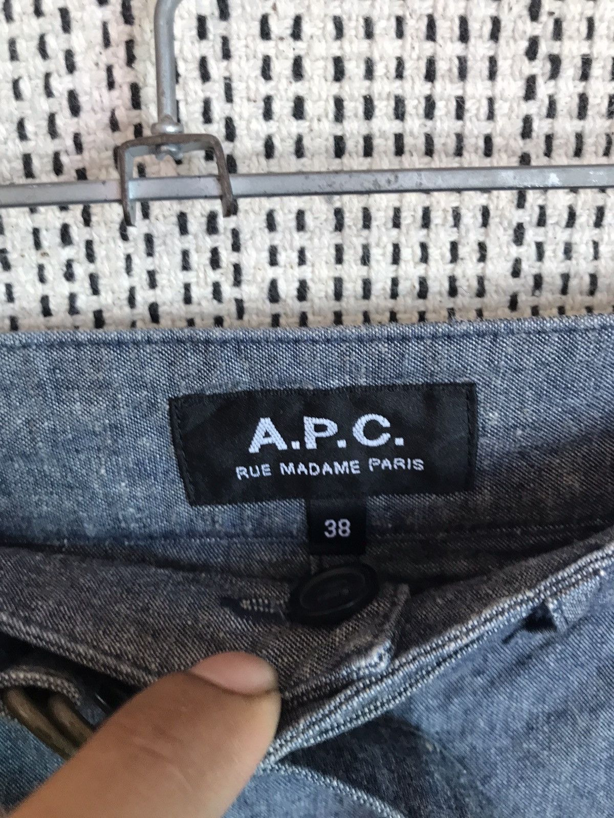 A.P.C. ‼️A.P.C RUE MADAME PARIS SHORT PANT WITH ADJUSTABLE ‼️ Size 30" / US 8 / IT 44 - 6 Thumbnail