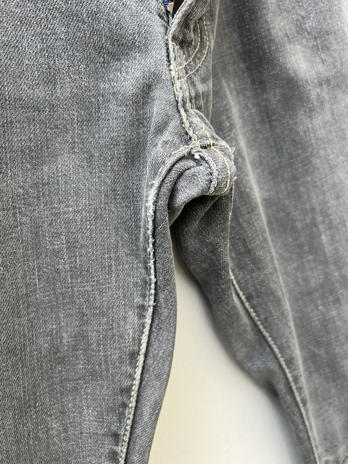 Alchemist Vintage Alchemist Fab Four Japan Sun Faded Denim Flare Jeans Size US 29 - 10 Thumbnail