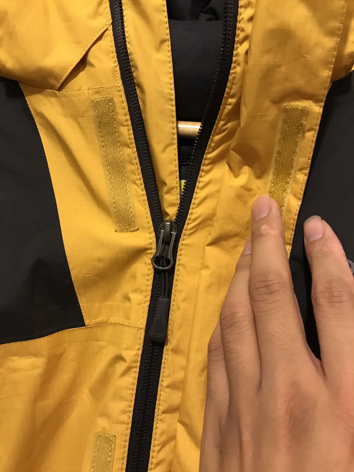 The North Face Tnf mountain style goretex Primaloft medium yellow Size US M / EU 48-50 / 2 - 3 Thumbnail