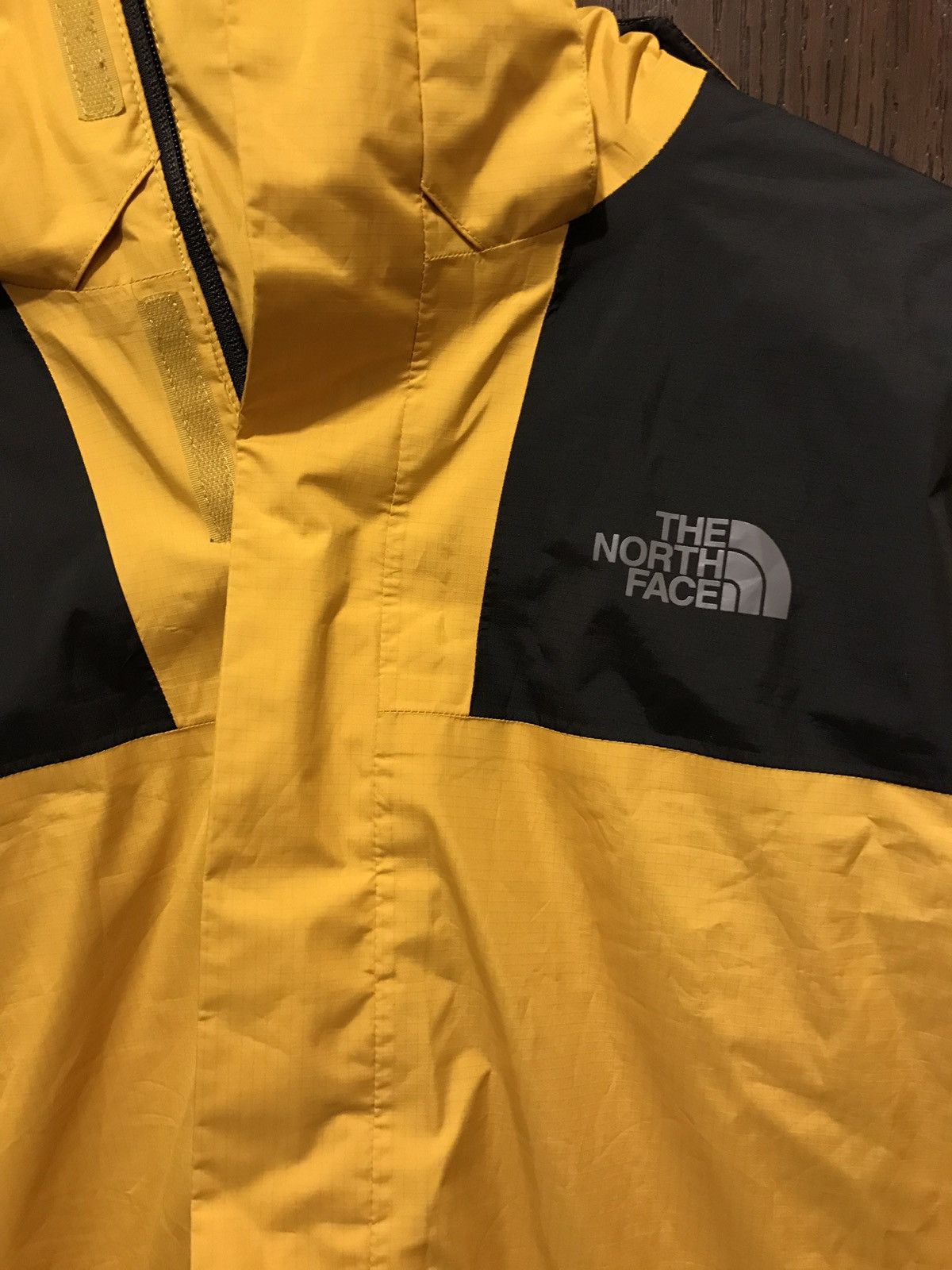 The North Face Tnf mountain style goretex Primaloft medium yellow Size US M / EU 48-50 / 2 - 2 Thumbnail