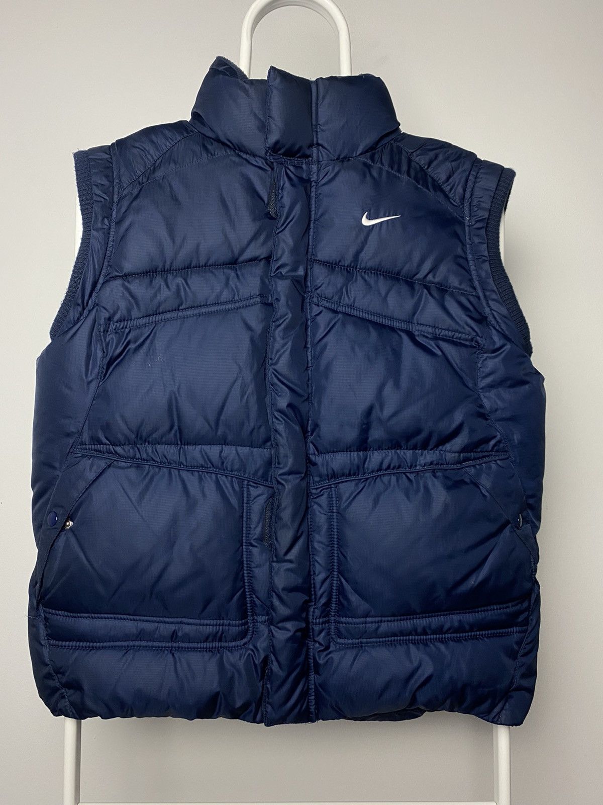 Nike × Vintage Nike vintage navy puffer vest small swoosh 2000s Size US S / EU 44-46 / 1 - 1 Thumbnail