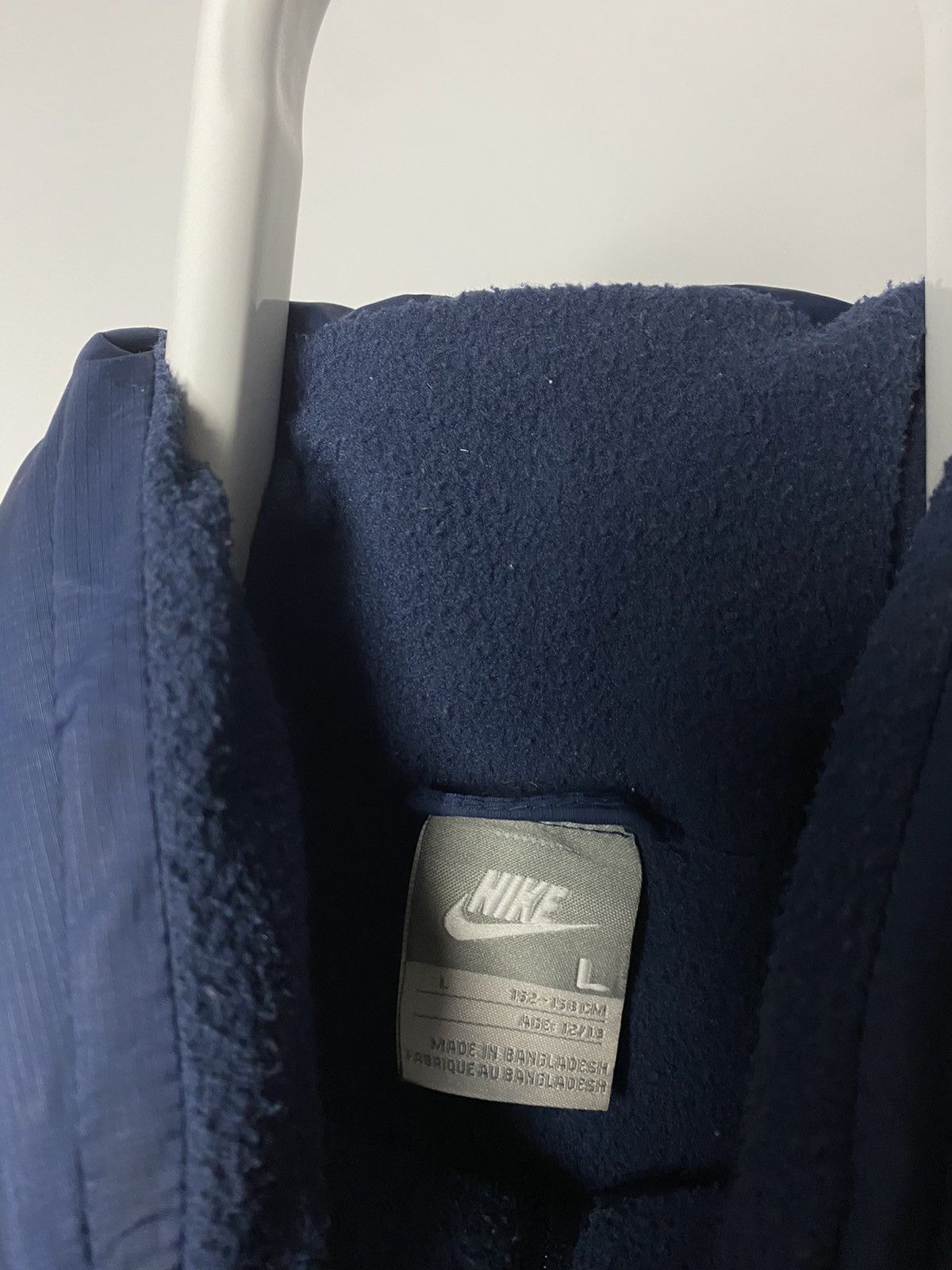 Nike × Vintage Nike vintage navy puffer vest small swoosh 2000s Size US S / EU 44-46 / 1 - 4 Thumbnail