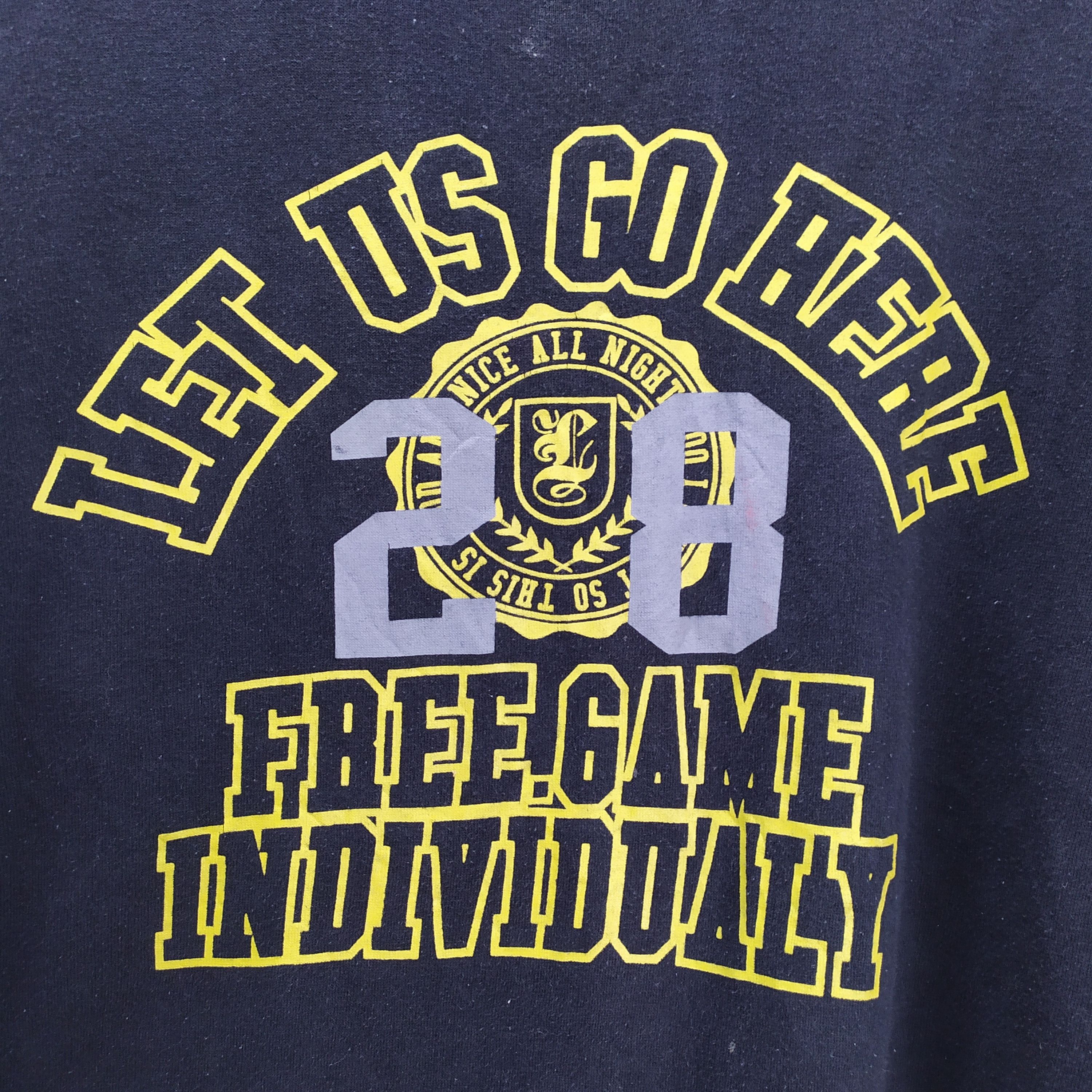 Japanese Brand DESIO LET US GO HERE FREE GAME SWEATSHIRT BIG LOGO Size US L / EU 52-54 / 3 - 8 Thumbnail