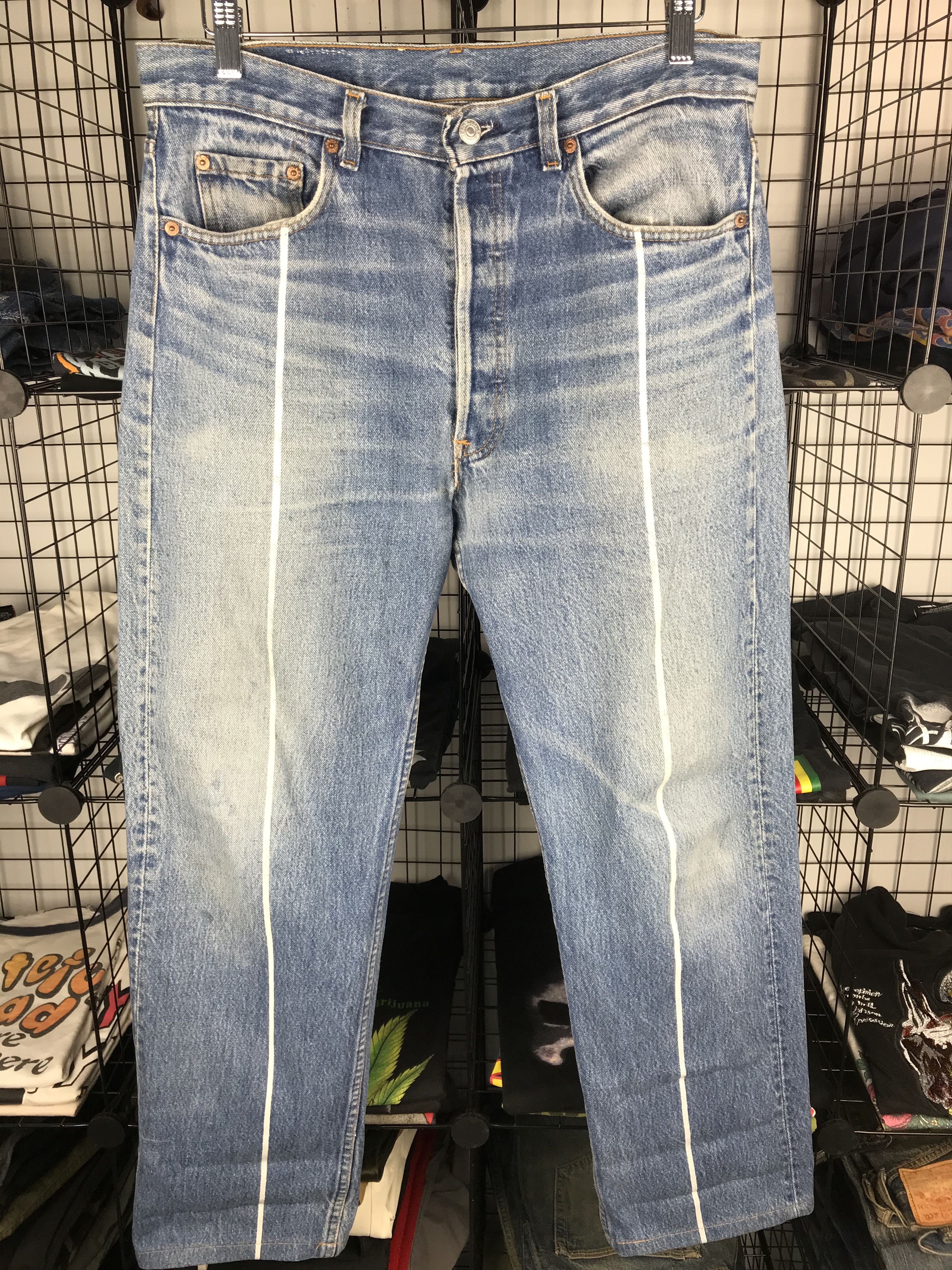 Levi's × Levi's Vintage Clothing Vintage Levi's Button 511 Size US 34 / EU 50 - 1 Thumbnail