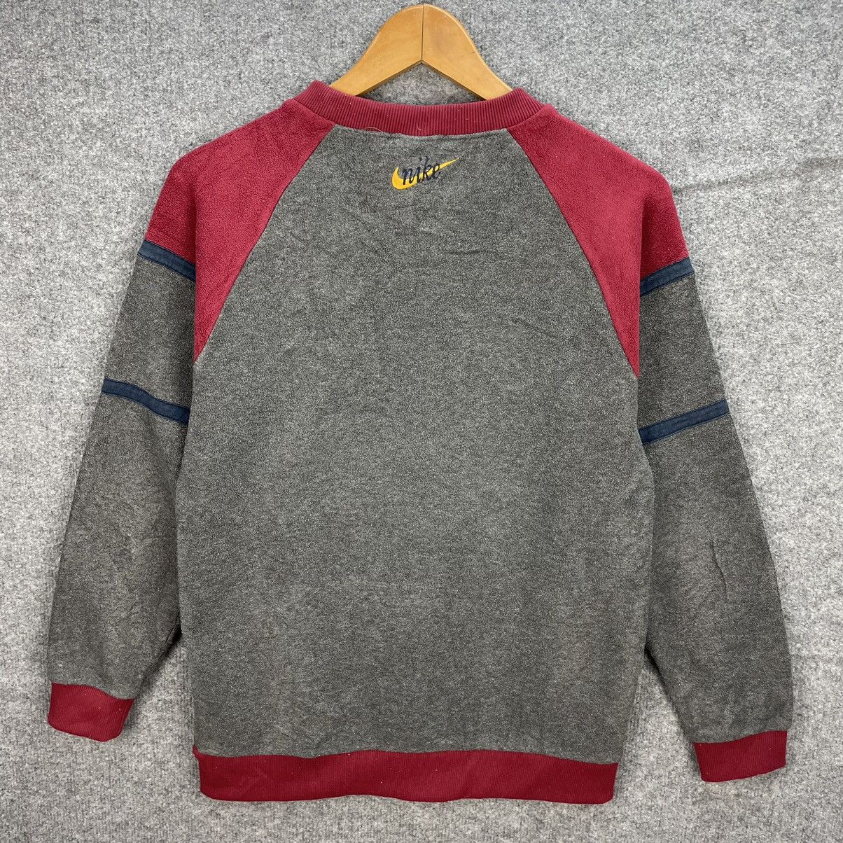 Nike × Vintage Vintage Nike Sweatshirt Fleece Size US M / EU 48-50 / 2 - 2 Thumbnail