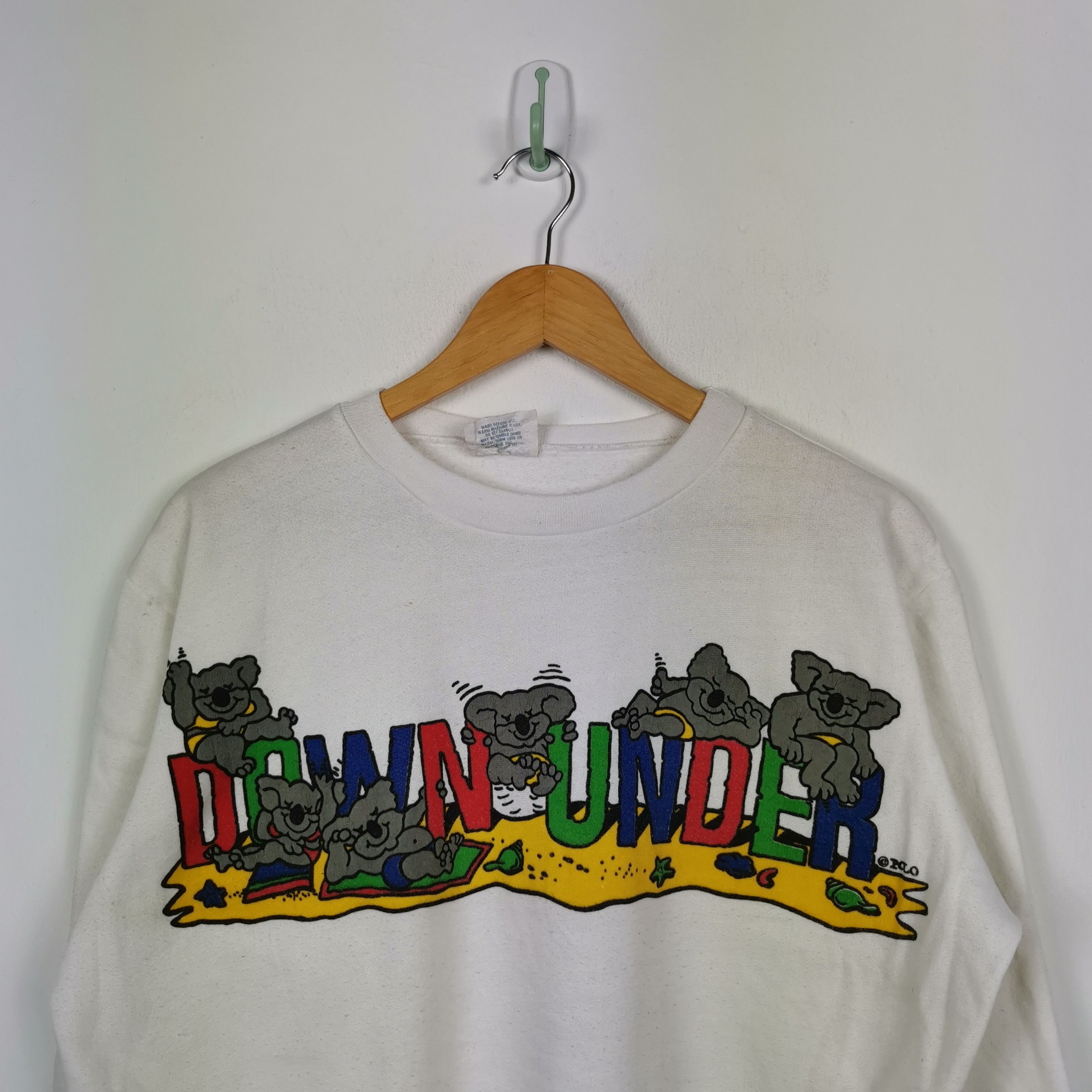 Vintage Vintage Polo Sweatshirt Jumper Down Under Koala Bear Size US L / EU 52-54 / 3 - 2 Thumbnail
