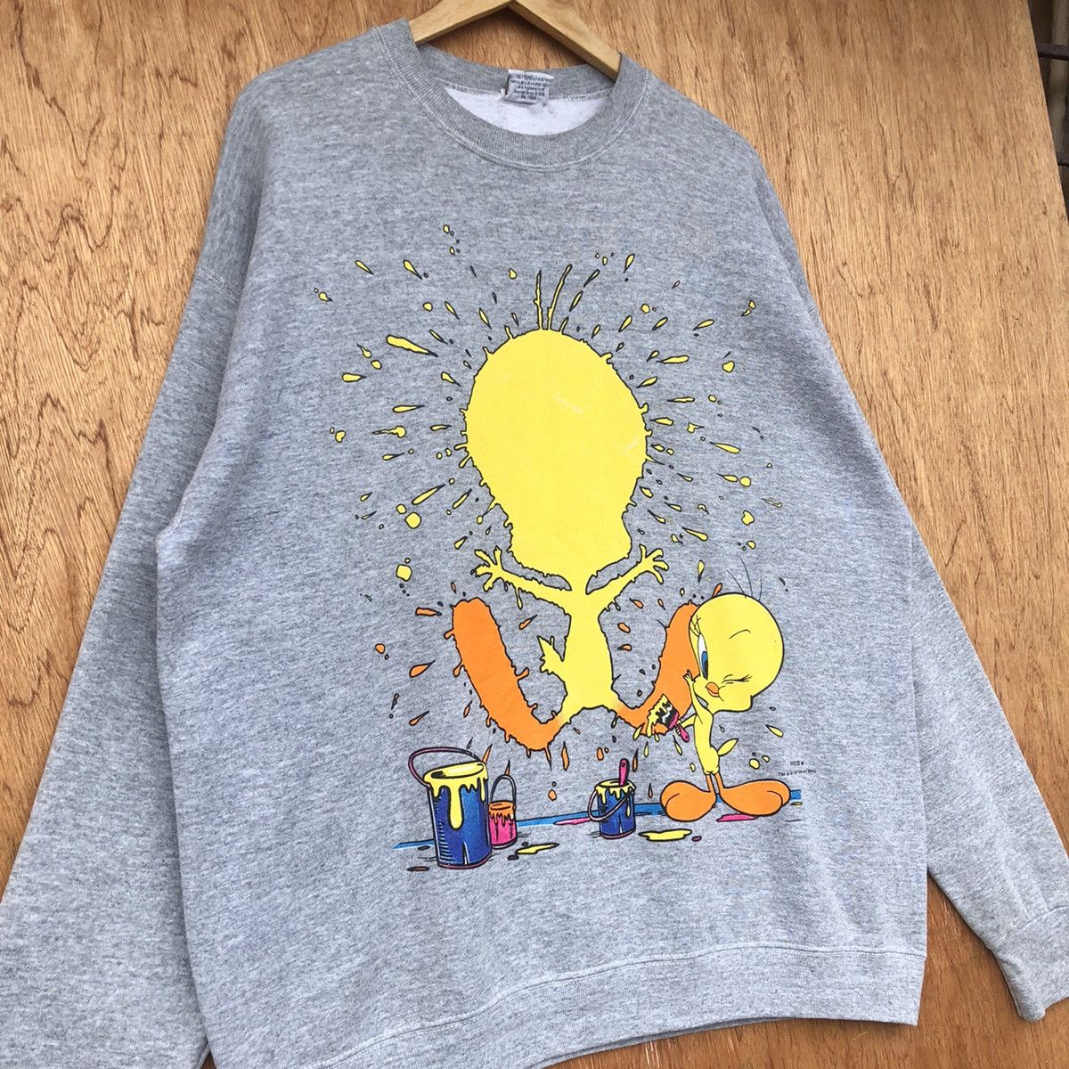 Vintage Vintage 90s looney tunes tweety sweatshirt crewneck Size US XL / EU 56 / 4 - 4 Thumbnail