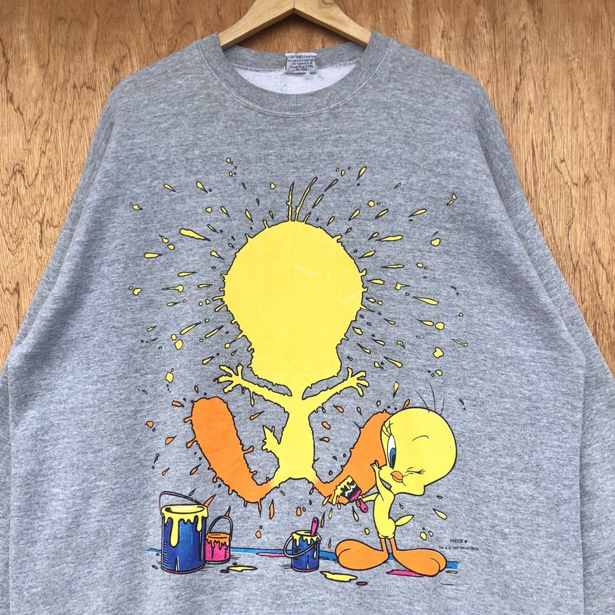 Vintage Vintage 90s looney tunes tweety sweatshirt crewneck Size US XL / EU 56 / 4 - 2 Thumbnail