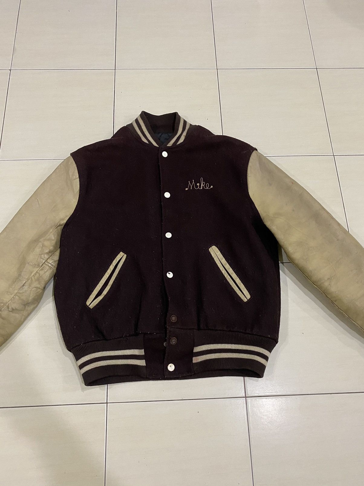 Vintage Vintage embroidery leather varsity jacket Size US M / EU 48-50 / 2 - 11 Thumbnail