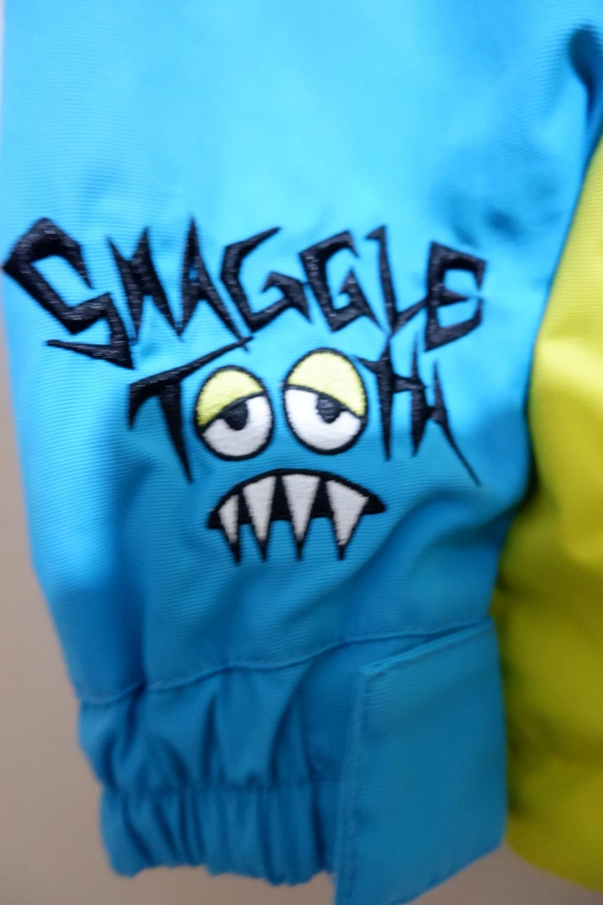 686 686 Snaggle Tooth Jacket Limited Edition Size US XL / EU 56 / 4 - 7 Thumbnail