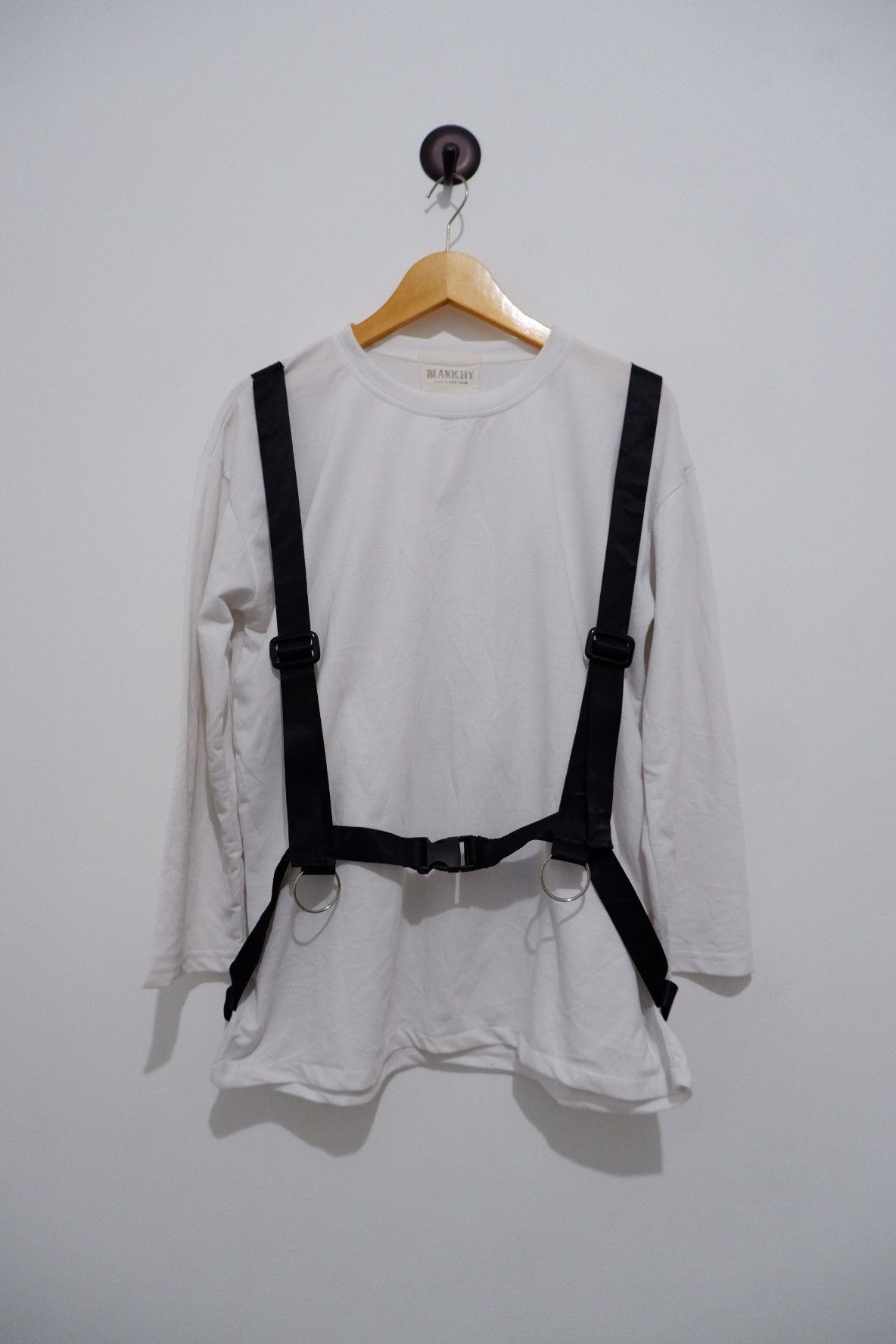image of Seditionaries Kinglymask Bondage L/s in White, Men's (Size Large)