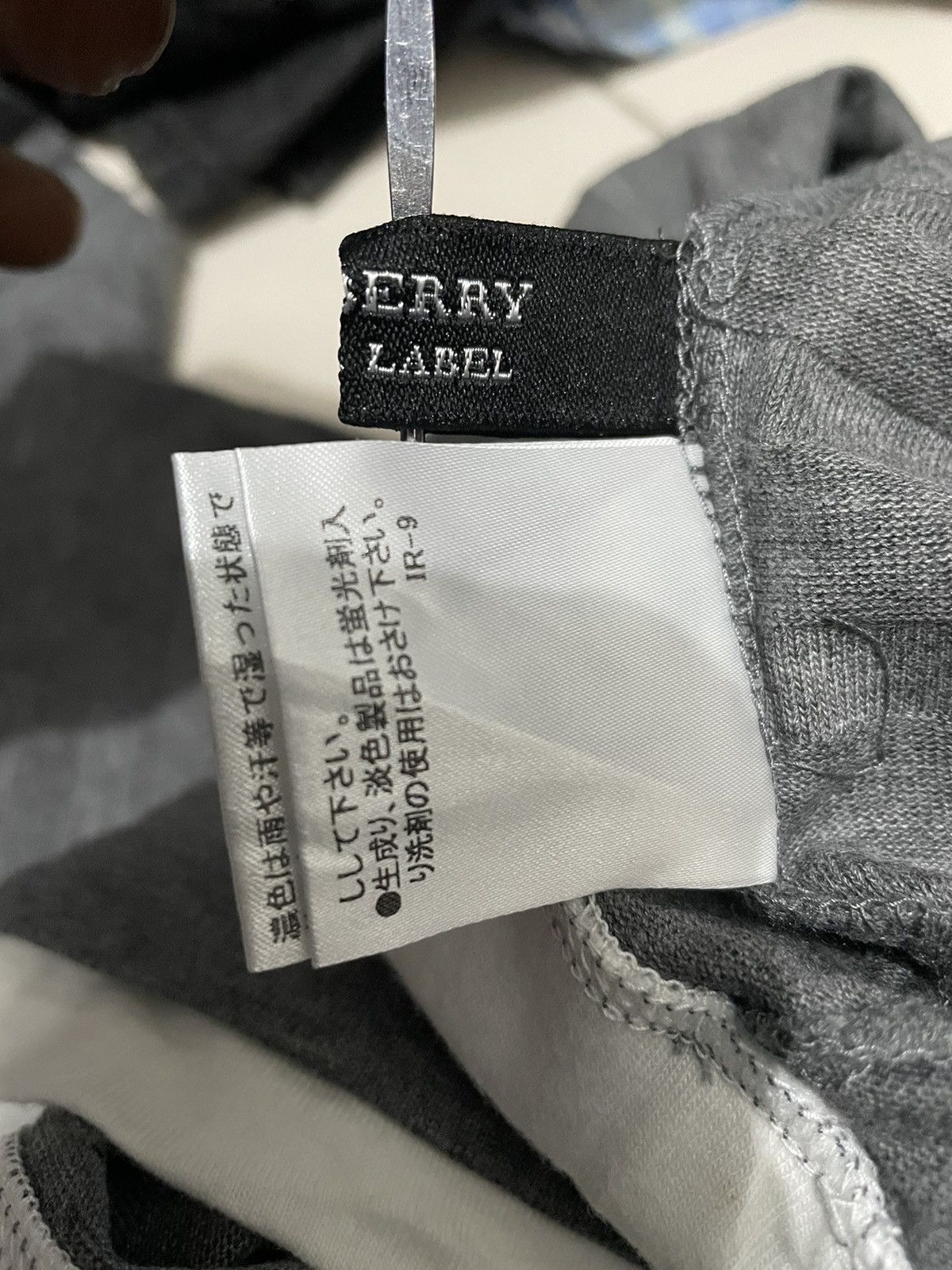 Burberry Rare Burberry Double Layer Long Sleeve Tee Size US S / EU 44-46 / 1 - 4 Thumbnail