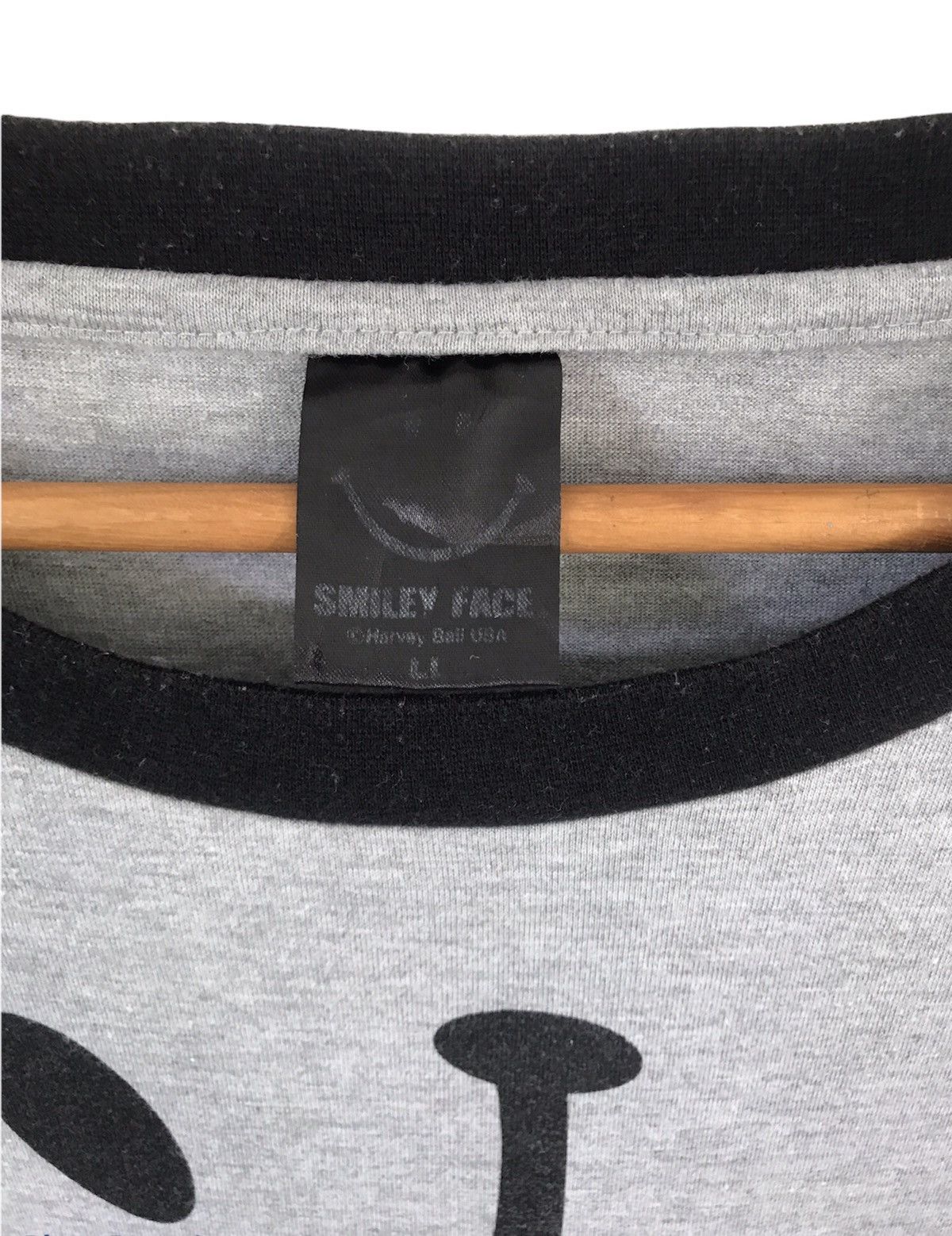 Japanese Brand × Vintage Smiley Face Shirt Nice Design Size US L / EU 52-54 / 3 - 4 Thumbnail