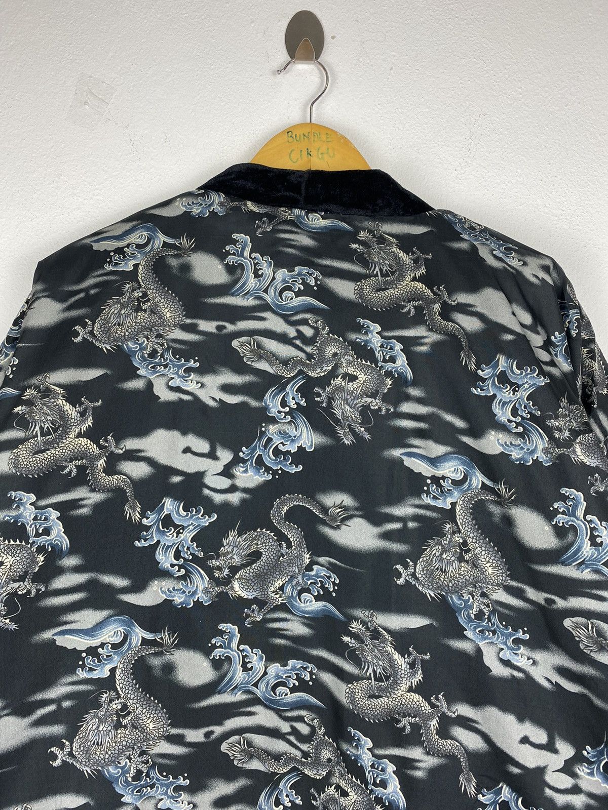 Japanese Brand × Vintage Nylon Kimono Japanese Dragon Style Size US L / EU 52-54 / 3 - 8 Thumbnail