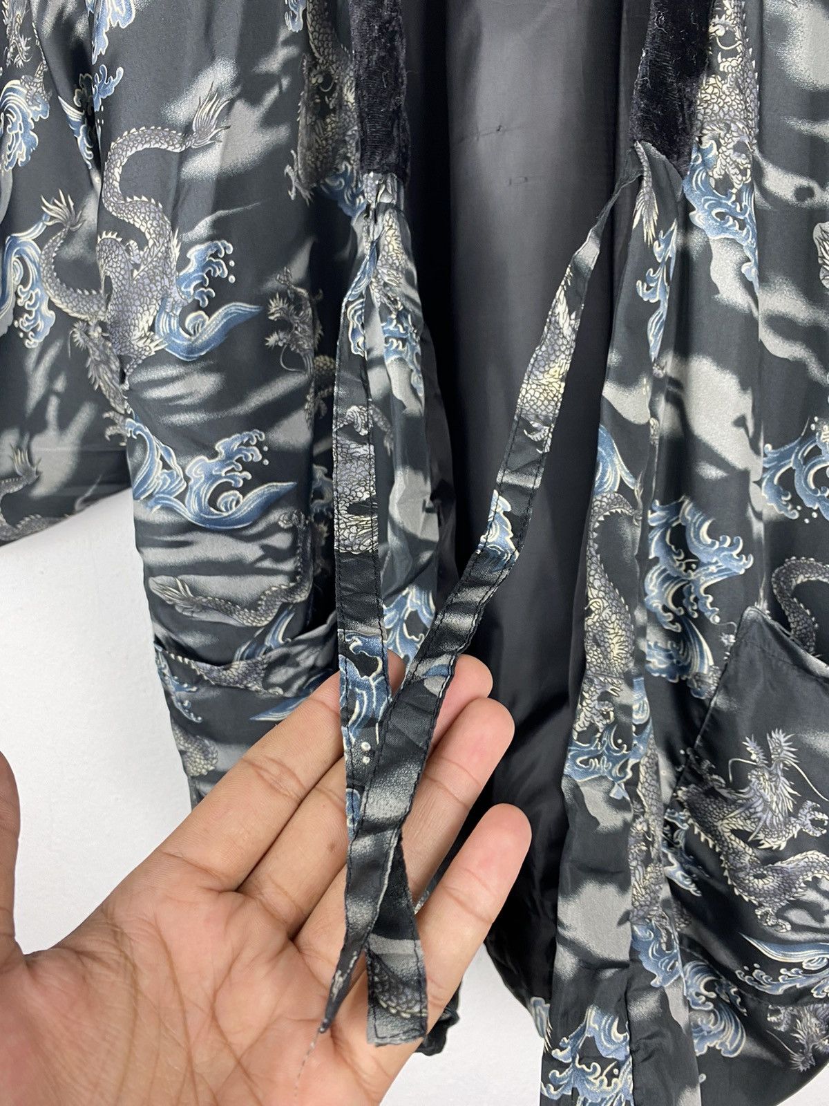 Japanese Brand × Vintage Nylon Kimono Japanese Dragon Style Size US L / EU 52-54 / 3 - 9 Thumbnail