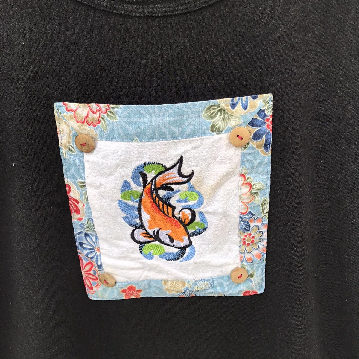 Japanese Brand × Vintage Sukajan Fish Koi Custom T Shirt Single Pocket Size US M / EU 48-50 / 2 - 3 Thumbnail