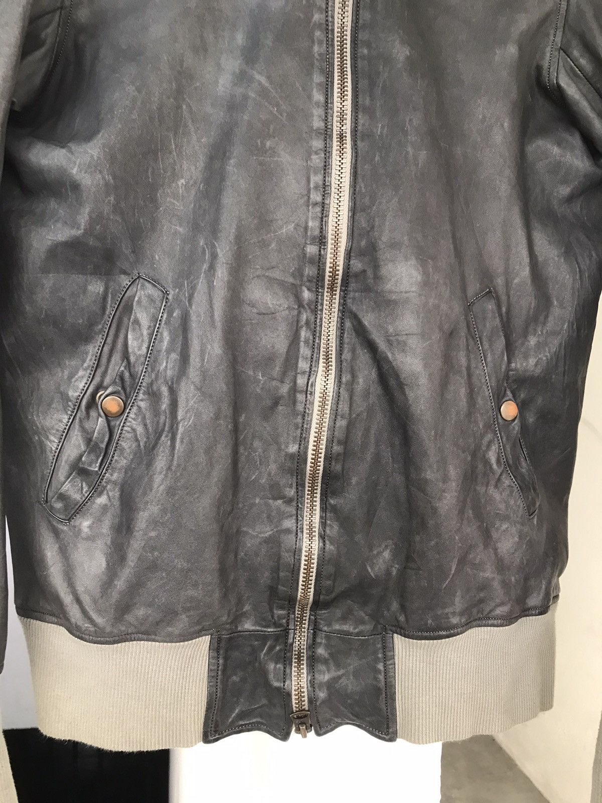 20471120 Vintage Sisii leather Bomber Jacket A5 Size US S / EU 44-46 / 1 - 7 Thumbnail