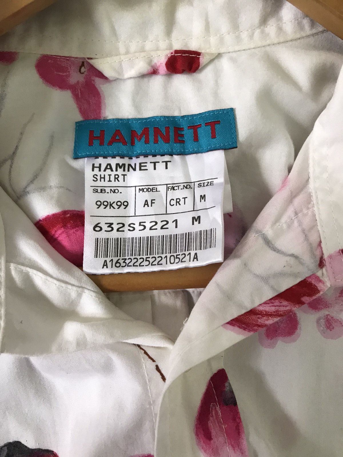 Katharine Hamnett London Vintage pink flower button up From Hamnet Size US S / EU 44-46 / 1 - 10 Thumbnail