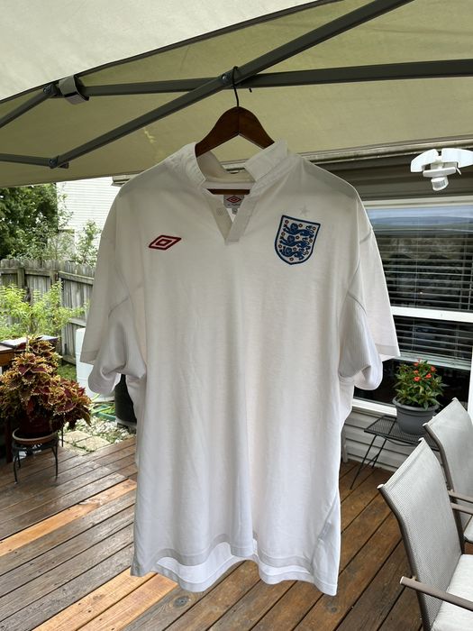 Vintage RETRO UMBRO ENGLAND NATIONAL TEAM SOCCER JERSEY | Grailed