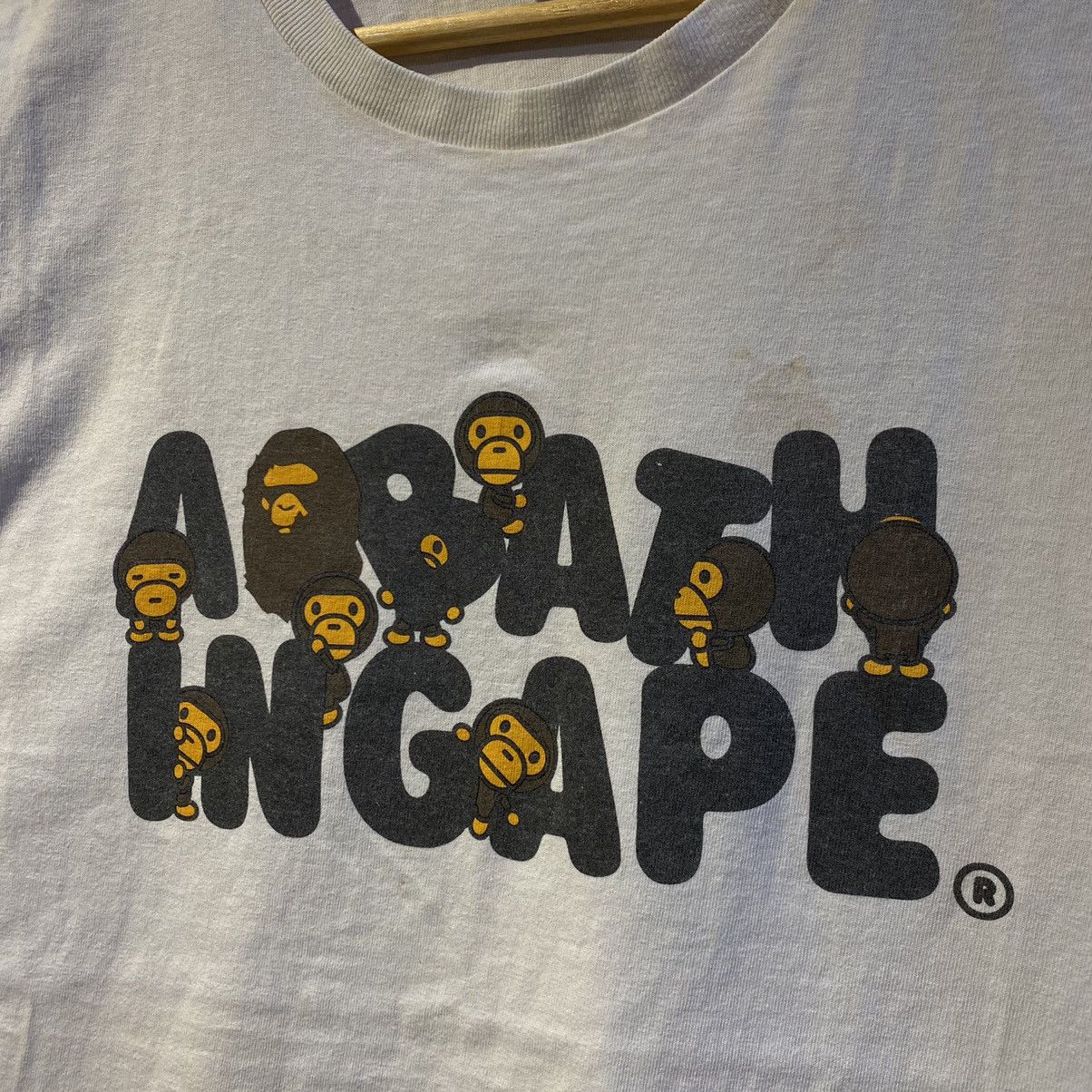 Bape A Bathing Ape Spellout Baby Milo T-Shirt Size US L / EU 52-54 / 3 - 3 Thumbnail