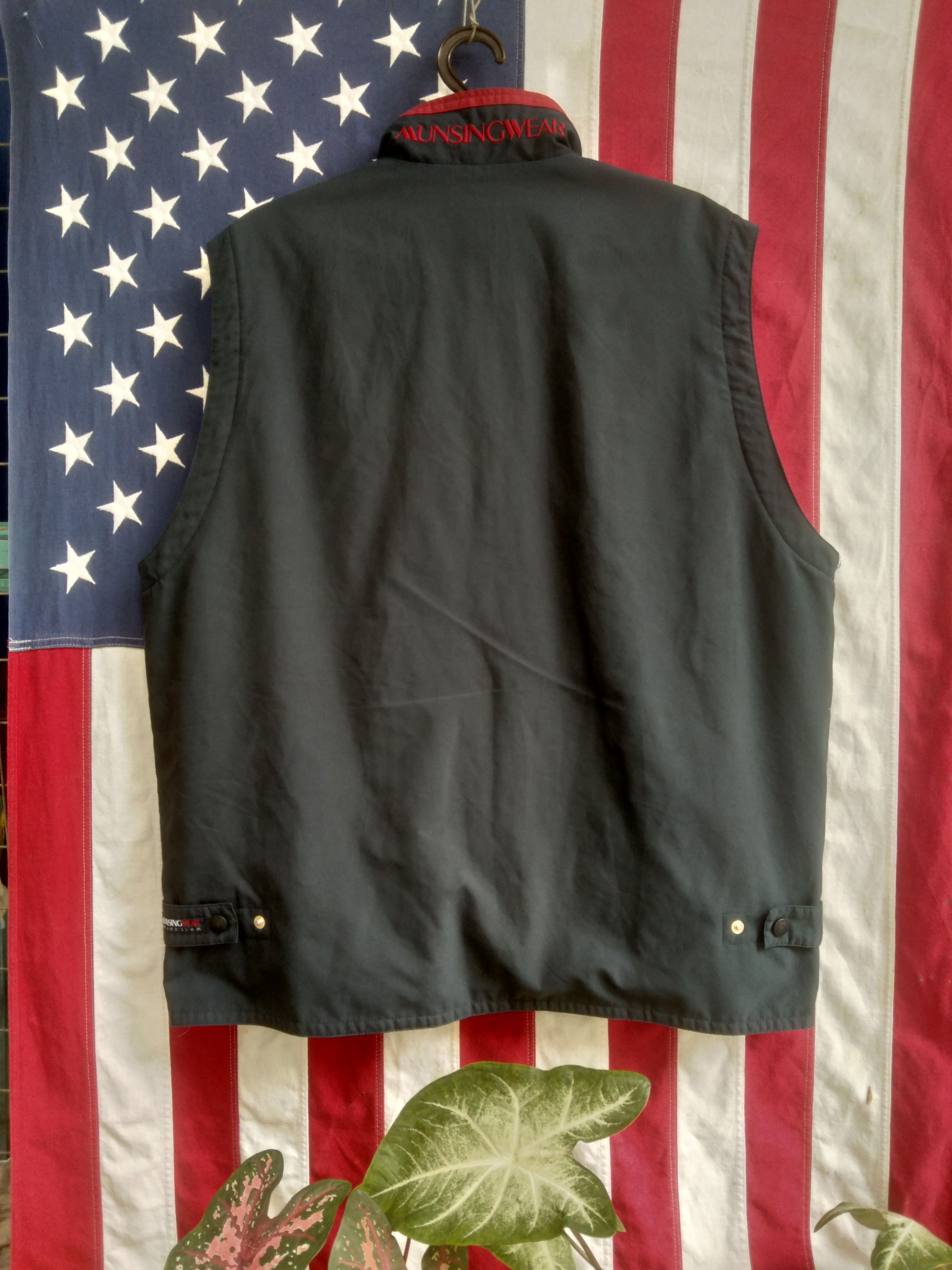 Grand Slam × Japanese Brand × Vintage VINTAGE MUNSINGWEAR VEST Size US L / EU 52-54 / 3 - 2 Thumbnail