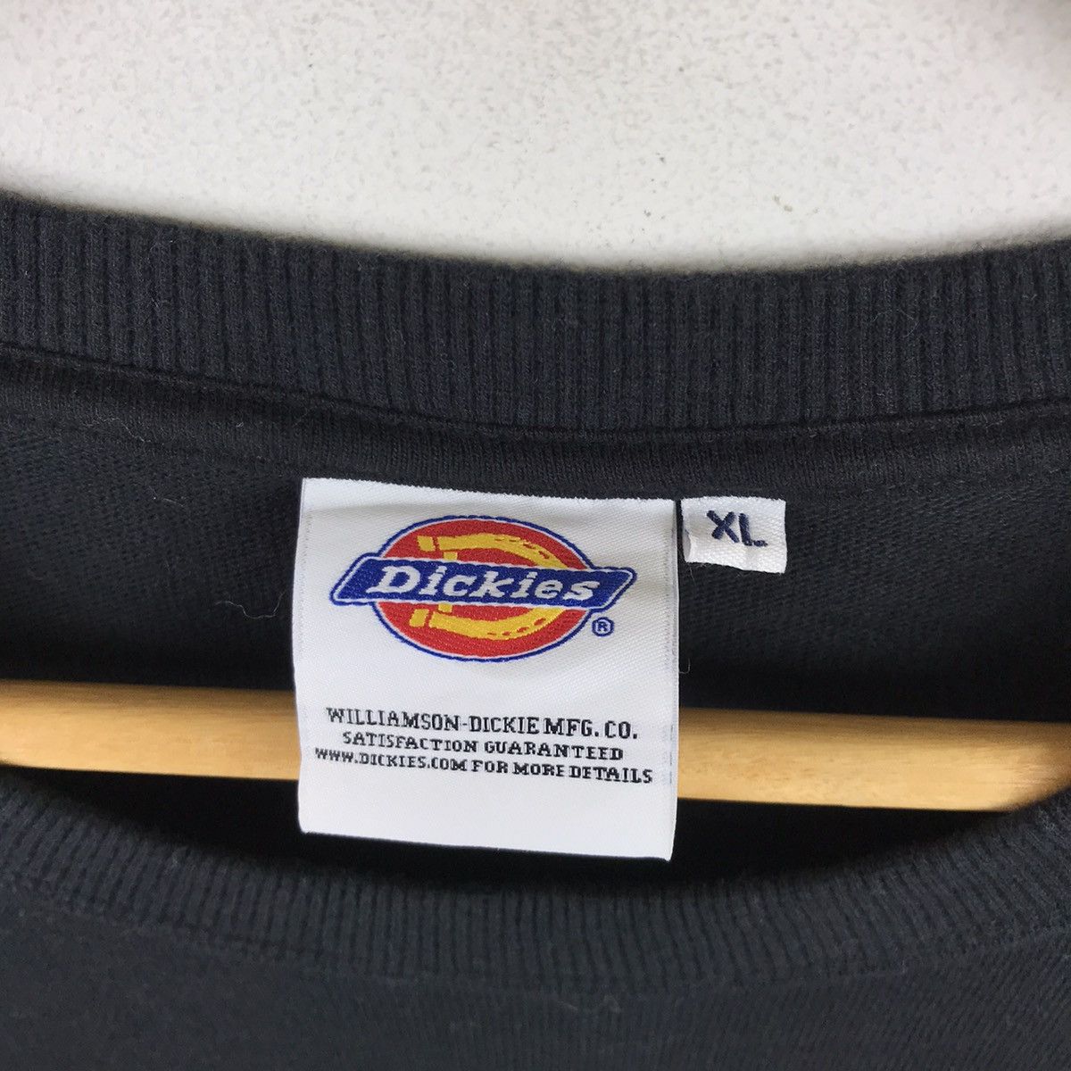 Dickies Dickies Skateboarding Raglan Tshirt Size US XL / EU 56 / 4 - 4 Thumbnail