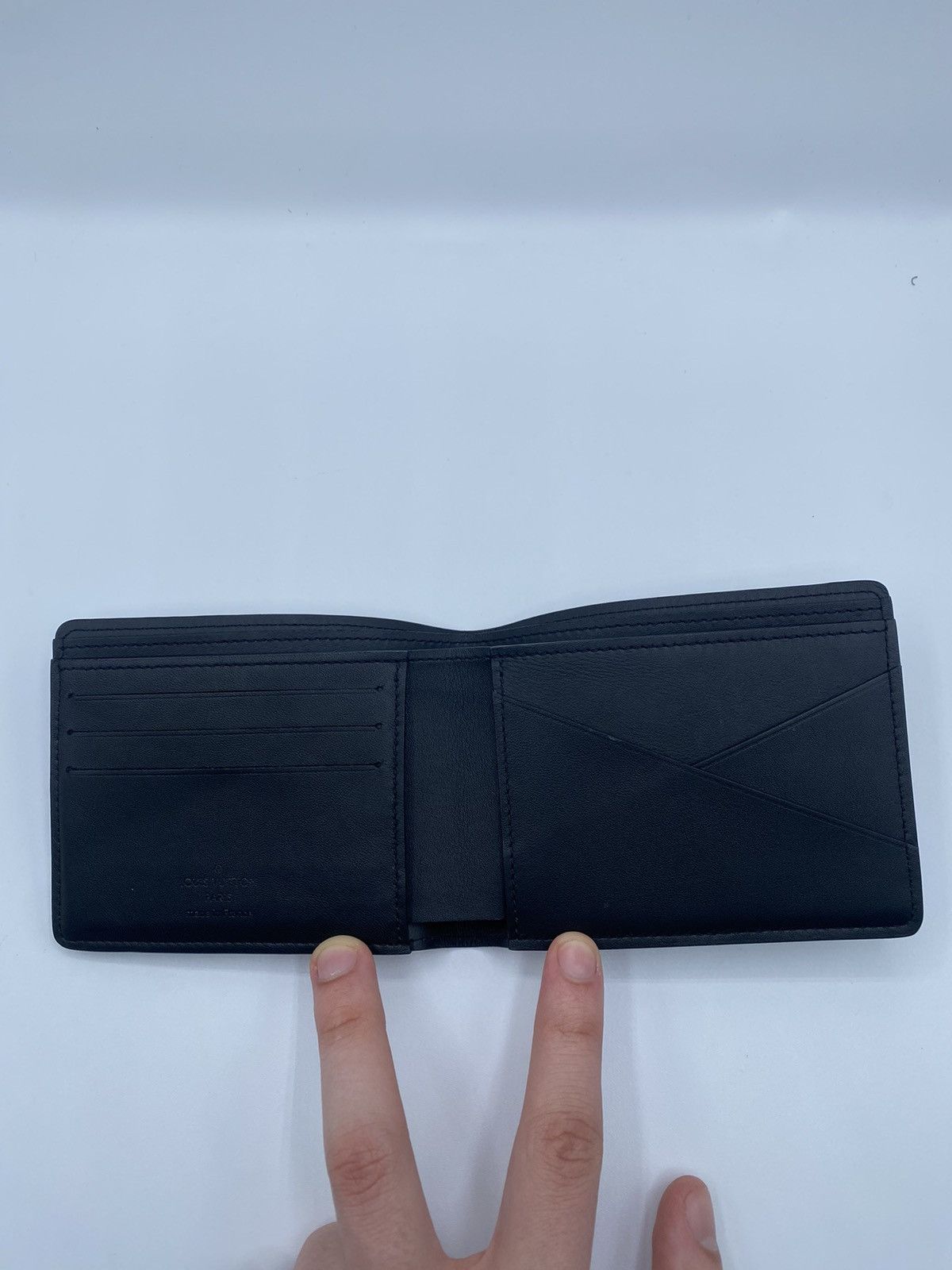 Louis Vuitton Louis Vuitton Black Damier Jungle Wallet Size ONE SIZE - 6 Thumbnail