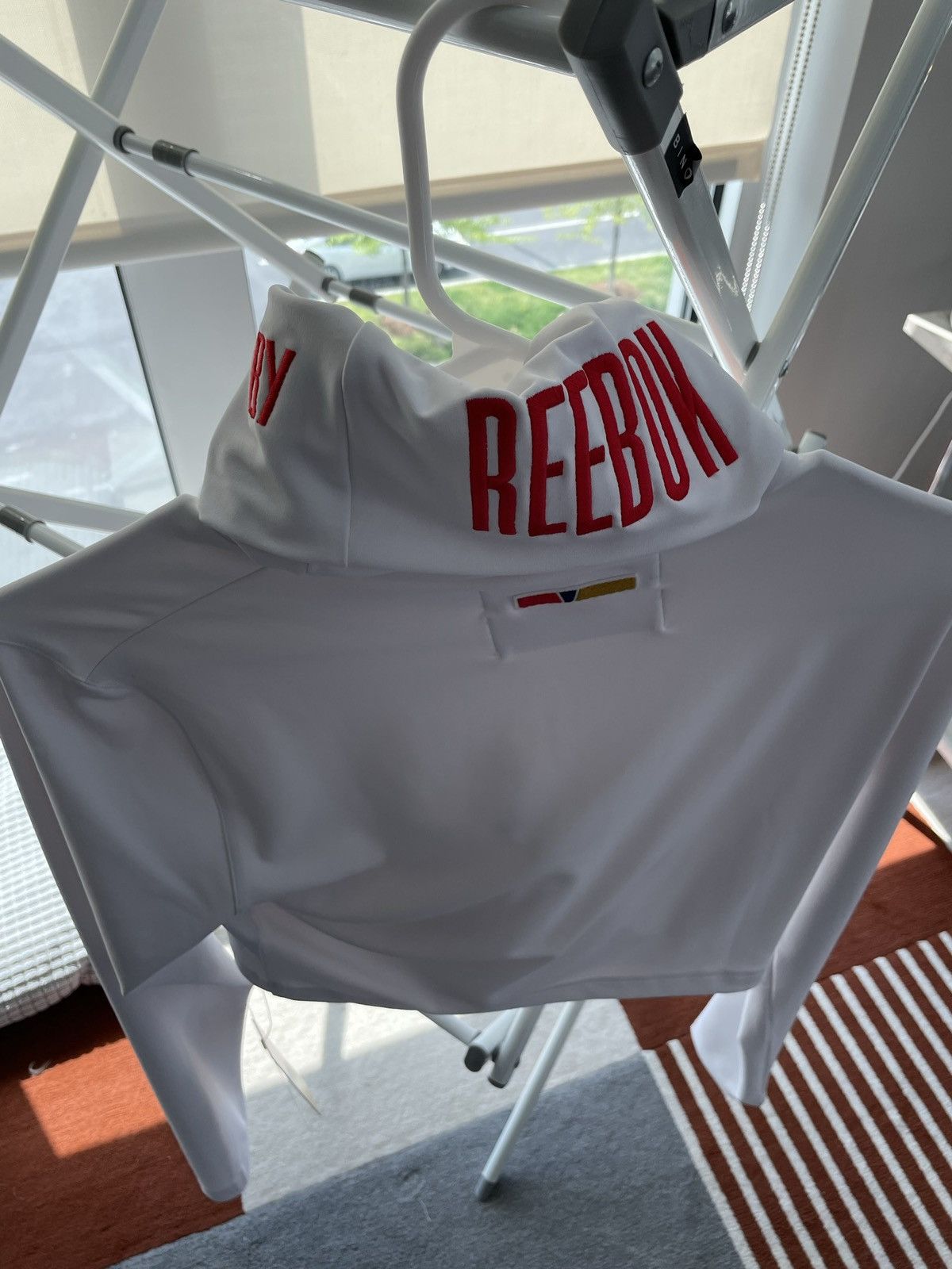 Pyer Moss PYER MOSS REEBOK Collection 3 Turtleneck crop top medium NWT Size M / US 6-8 / IT 42-44 - 4 Thumbnail