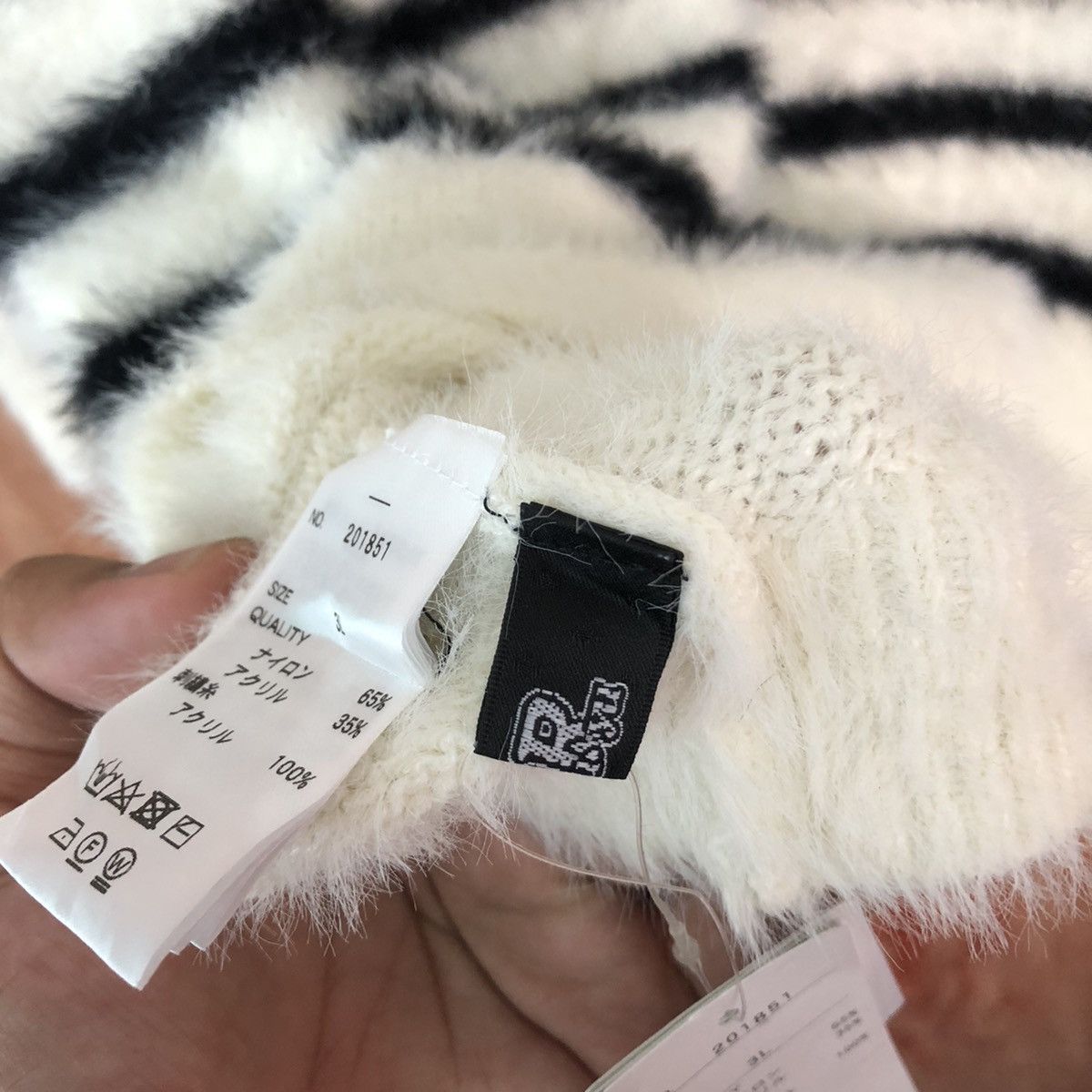 Homespun Knitwear RR-YUYU Stripe Shag Shaggy Fur Mohair Knitwear #6658 Size XL / US 12-14 / IT 48-50 - 8 Thumbnail