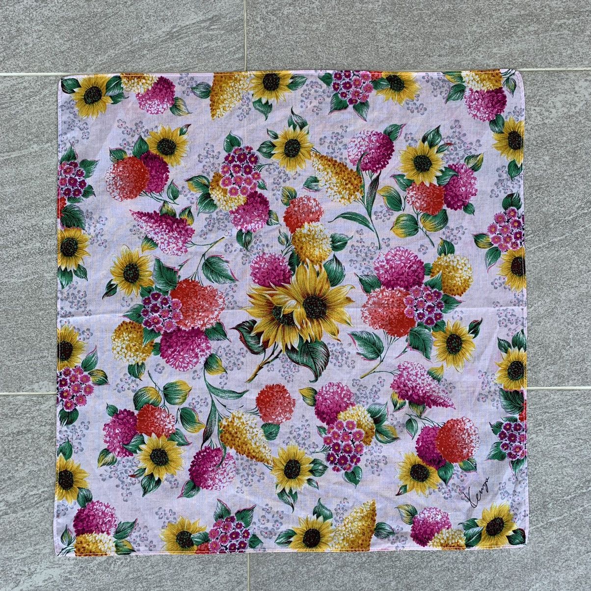 Japanese Brand × Kenzo KENZO paris handkerchief handky bandana flower design Size ONE SIZE - 1 Thumbnail
