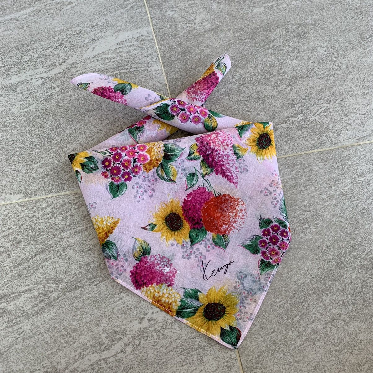 Japanese Brand × Kenzo KENZO paris handkerchief handky bandana flower design Size ONE SIZE - 8 Thumbnail