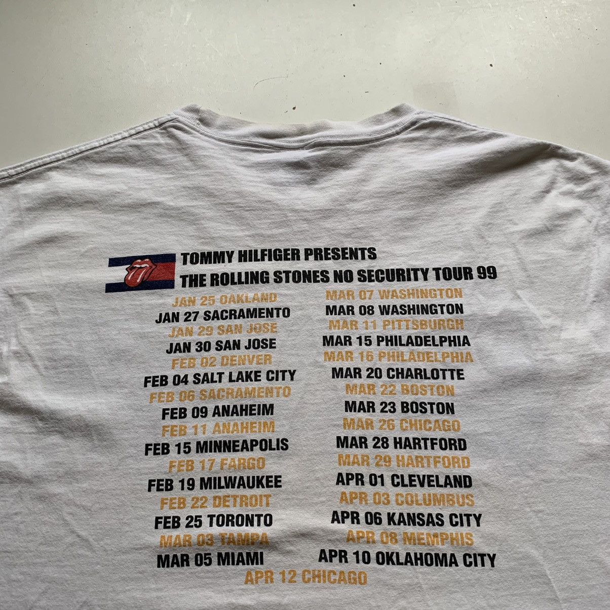 The Rolling Stones Vintage 1999 90s The Rolling Stones x Tommy Hilfiger T Shirt Size US XL / EU 56 / 4 - 5 Thumbnail