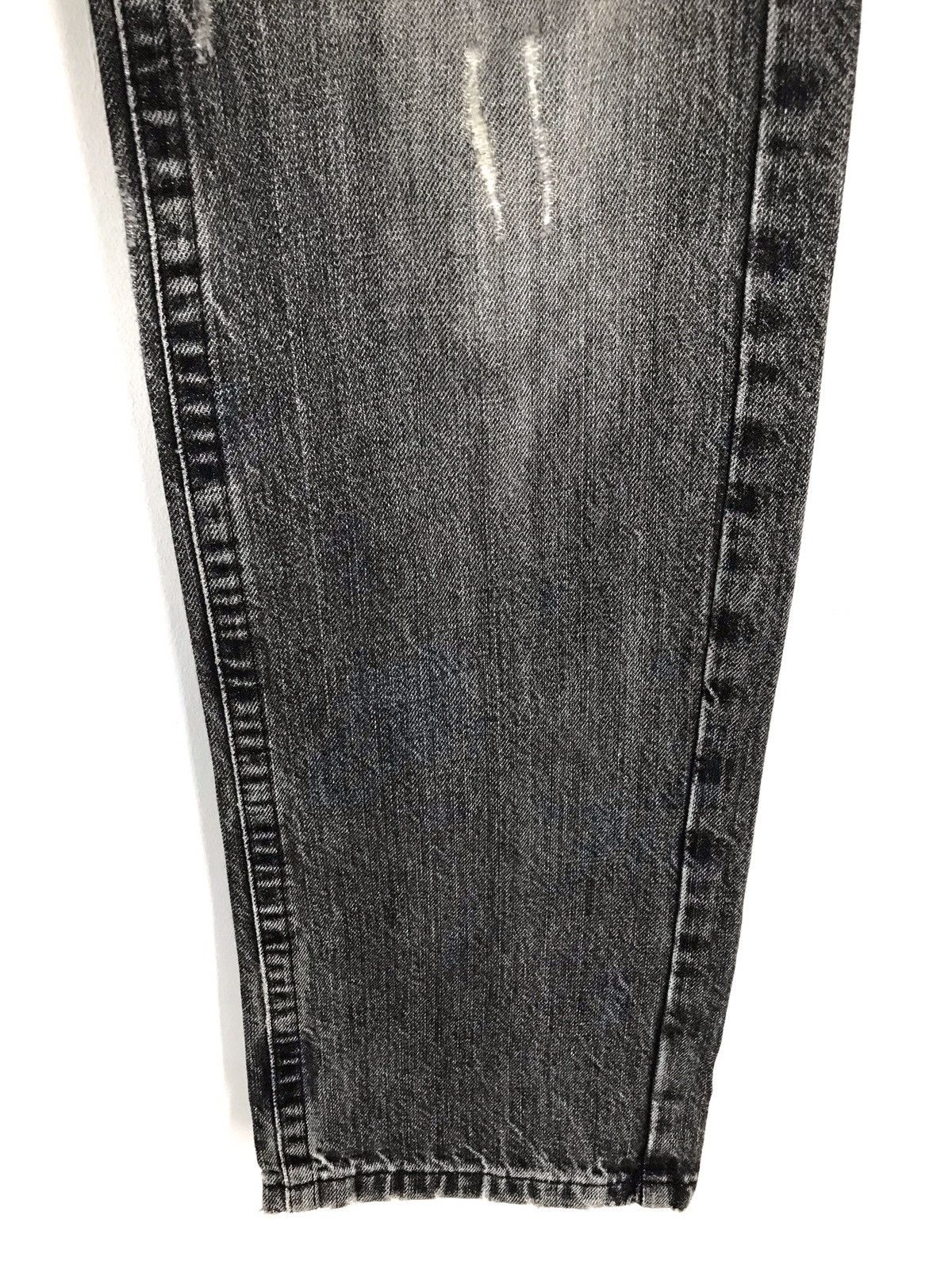 John Richmond Vintage JOHN RICHMOND Italy Ripped Distressed Jeans Size US 32 / EU 48 - 4 Thumbnail
