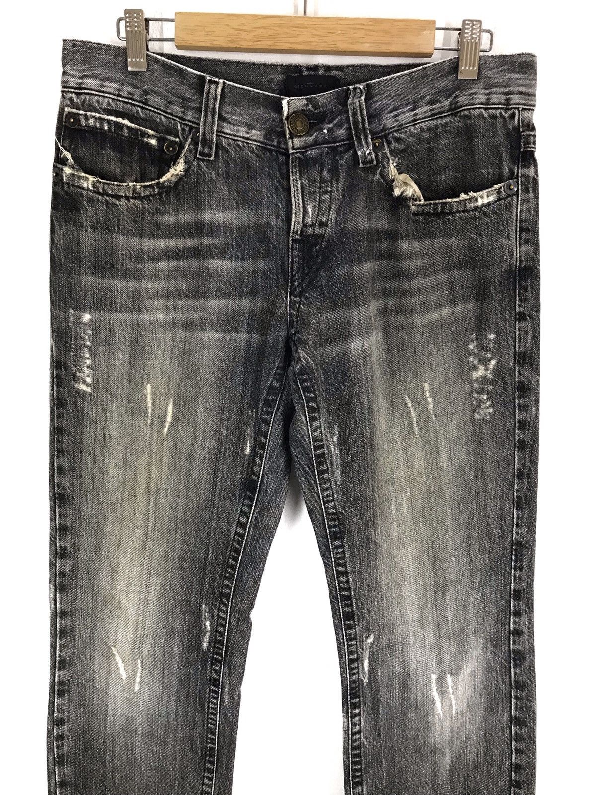 John Richmond Vintage JOHN RICHMOND Italy Ripped Distressed Jeans Size US 32 / EU 48 - 2 Thumbnail