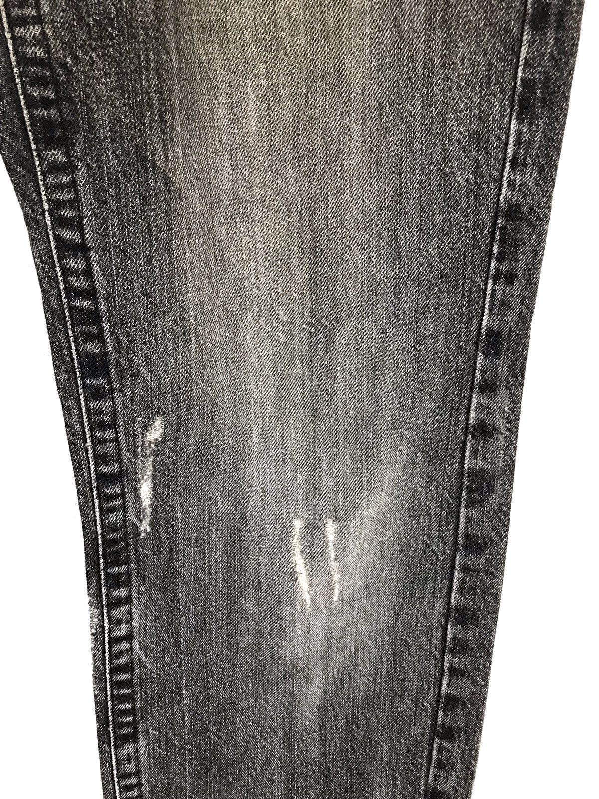 John Richmond Vintage JOHN RICHMOND Italy Ripped Distressed Jeans Size US 32 / EU 48 - 8 Thumbnail