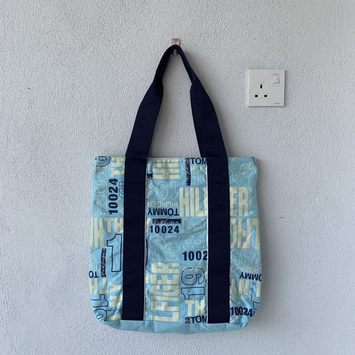 Designer × Tommy Hilfiger TOMMY HILFIGER tote bag.. fullprint design.. Size ONE SIZE - 6 Thumbnail