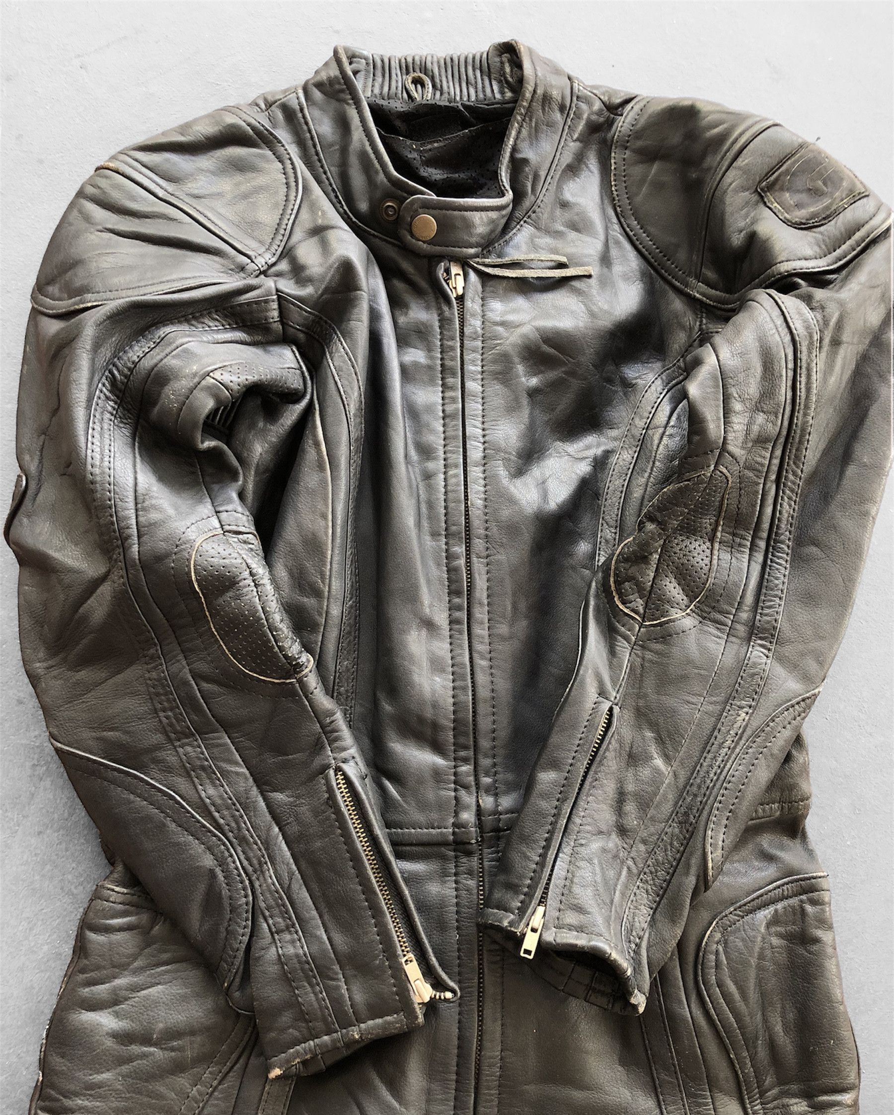 Vintage RARE🔥VINTAGE GIULIO LEATHER RACING SUIT Size US 31 - 17 Thumbnail
