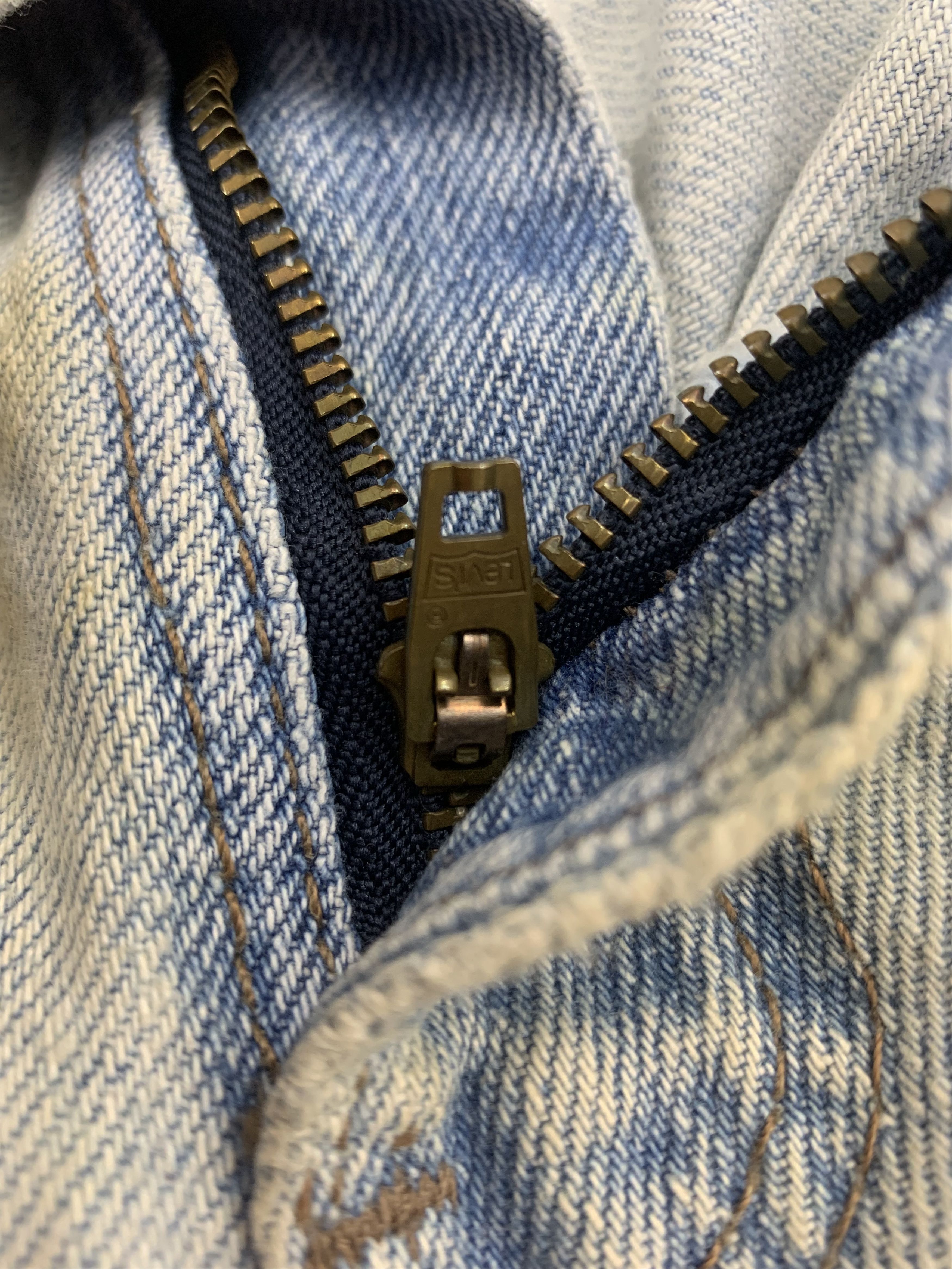 Levi's Vintage Levi's Silver Tab Baggy Denim 34x33 Light Wash Dirty Size US 34 / EU 50 - 16 Thumbnail
