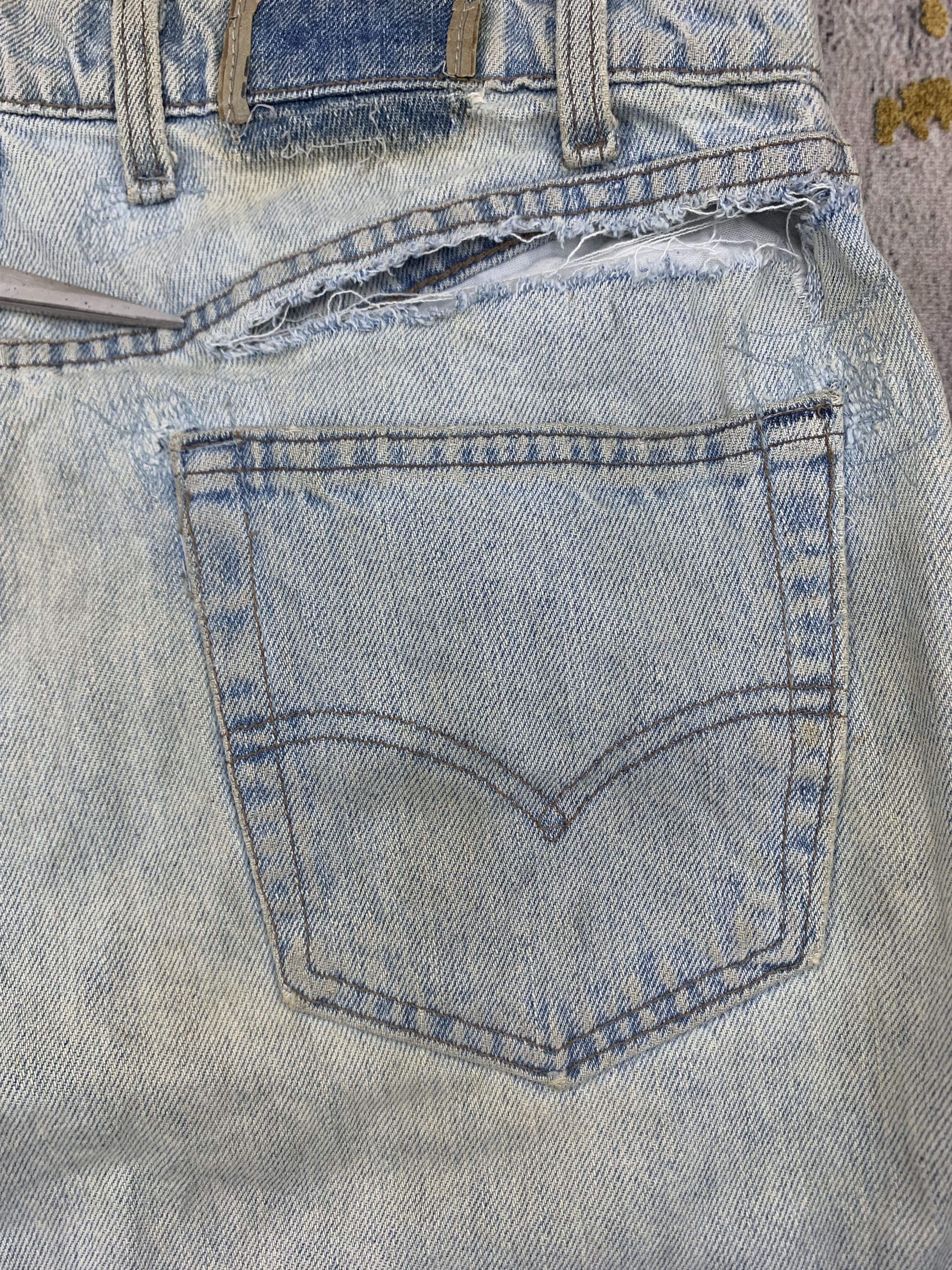 Levi's Vintage Levi's Silver Tab Baggy Denim 34x33 Light Wash Dirty Size US 34 / EU 50 - 11 Thumbnail